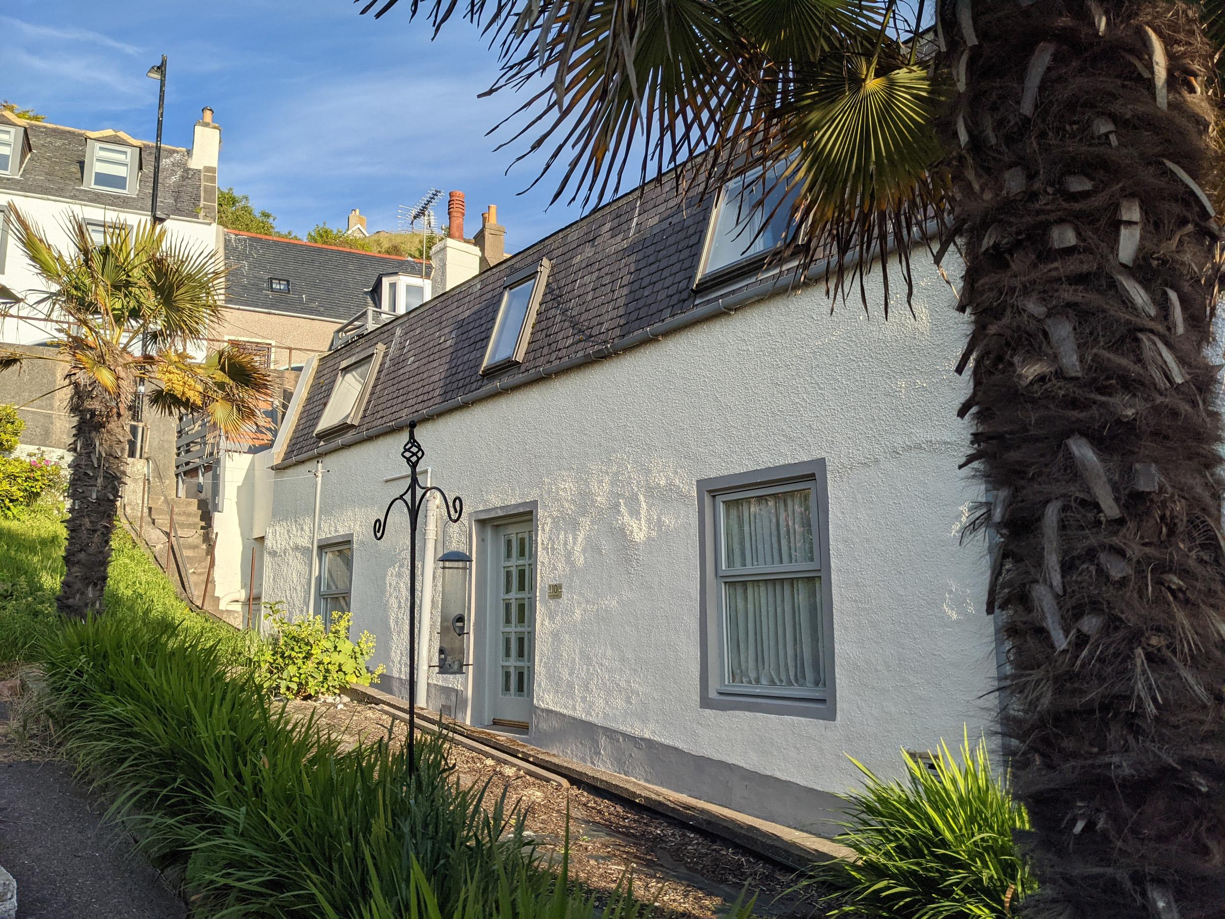 Holiday Cottage Reviews for Main Street - Self Catering in Gardenstown, Aberdeenshire