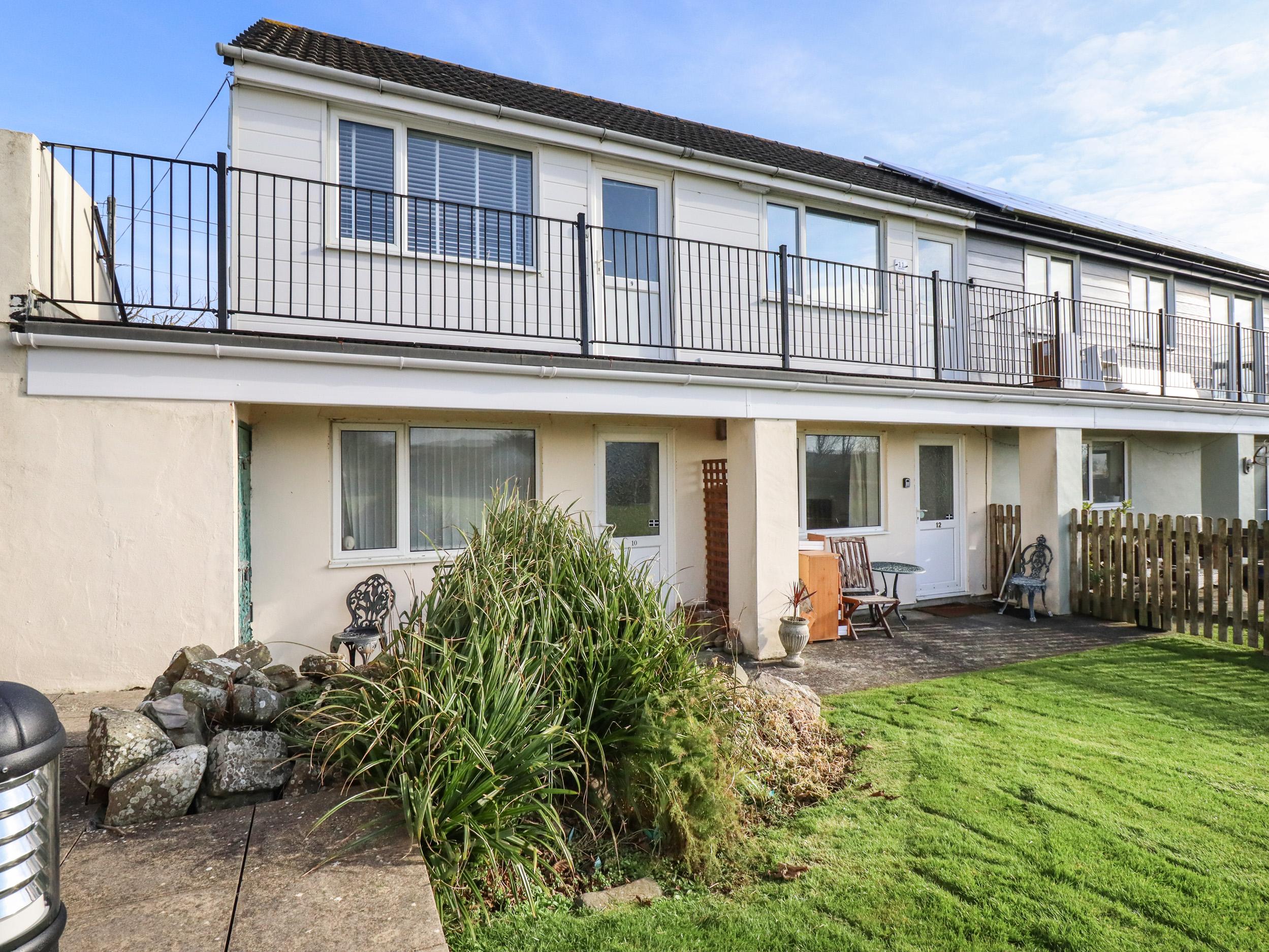 Holiday Cottage Reviews for Apartment 9 - Self Catering Property in Bude, Cornwall Inc Scilly