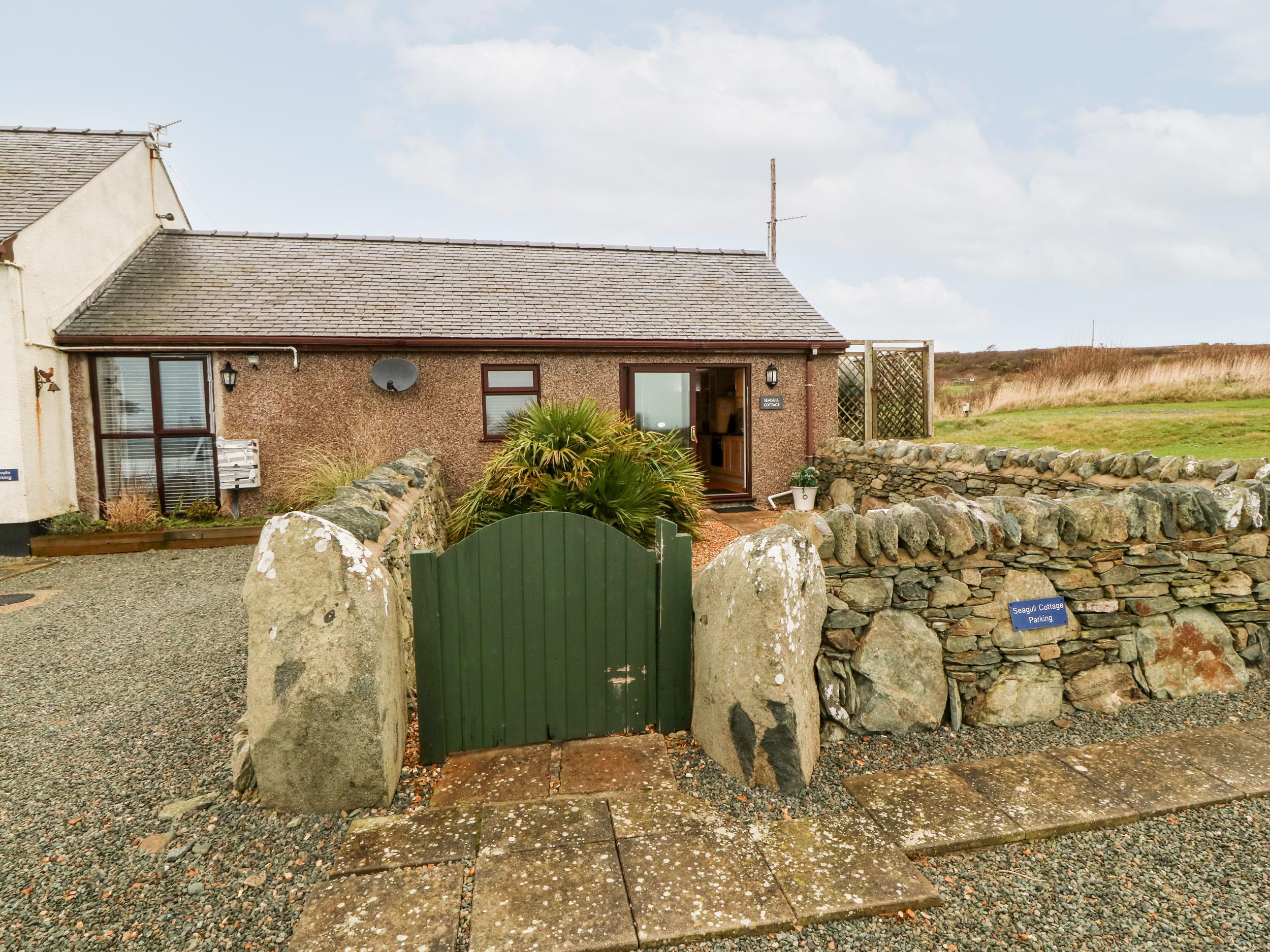Holiday Cottage Reviews for Seagull Cottage - Holiday Cottage in Holyhead, Isle of Anglesey