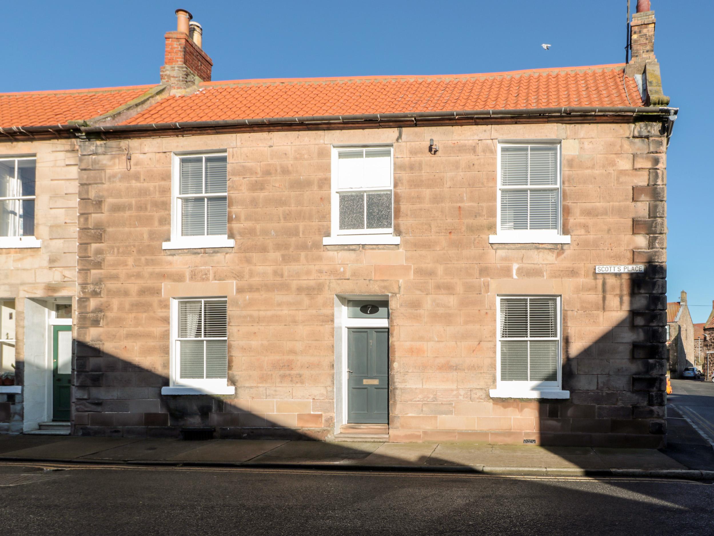 Holiday Cottage Reviews for 7 Scotts Place - Self Catering in Berwick upon Tweed, Northumberland