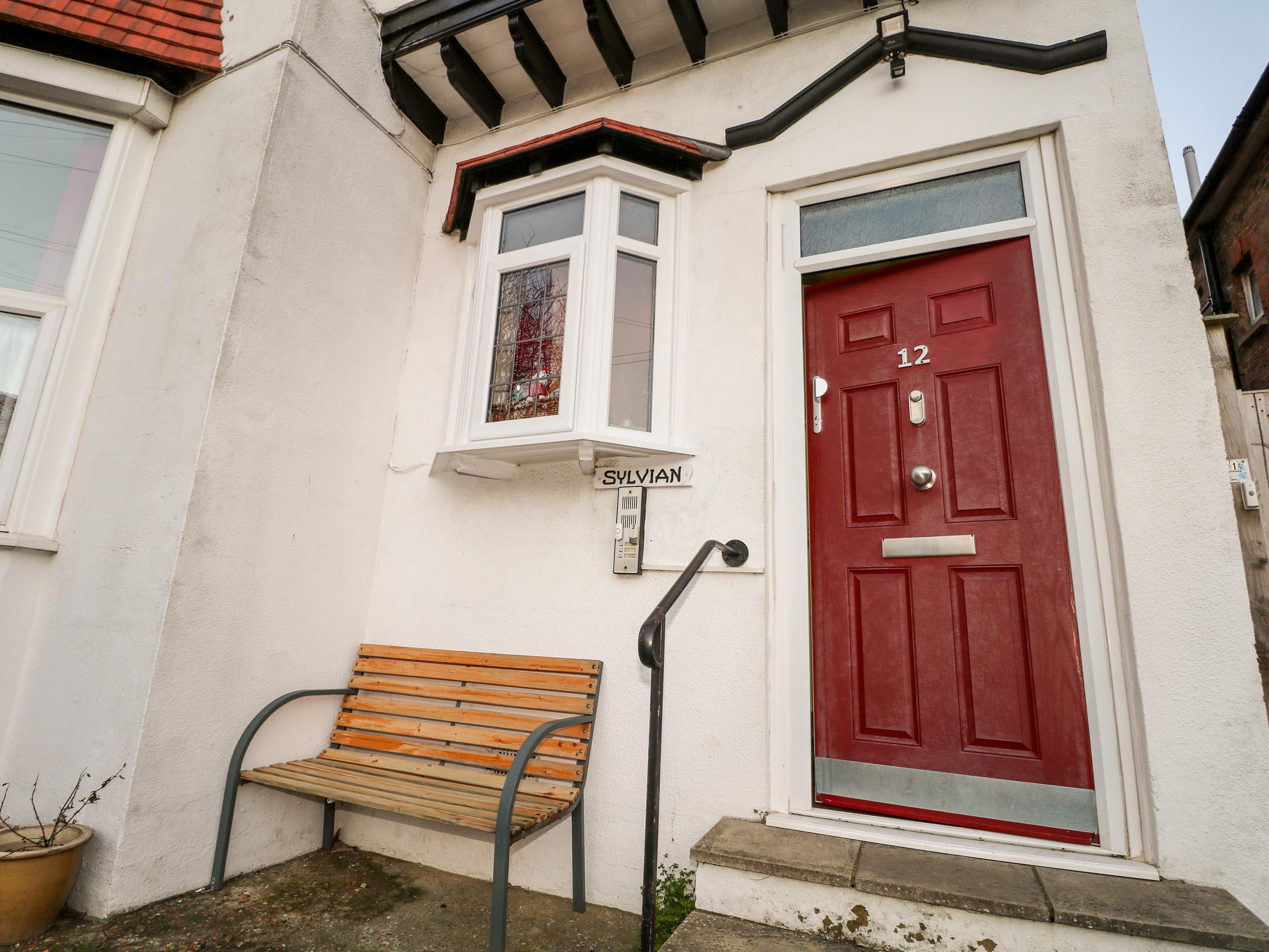 Holiday Cottage Reviews for Sylvian - Self Catering in Bexhill-on-sea, East Sussex