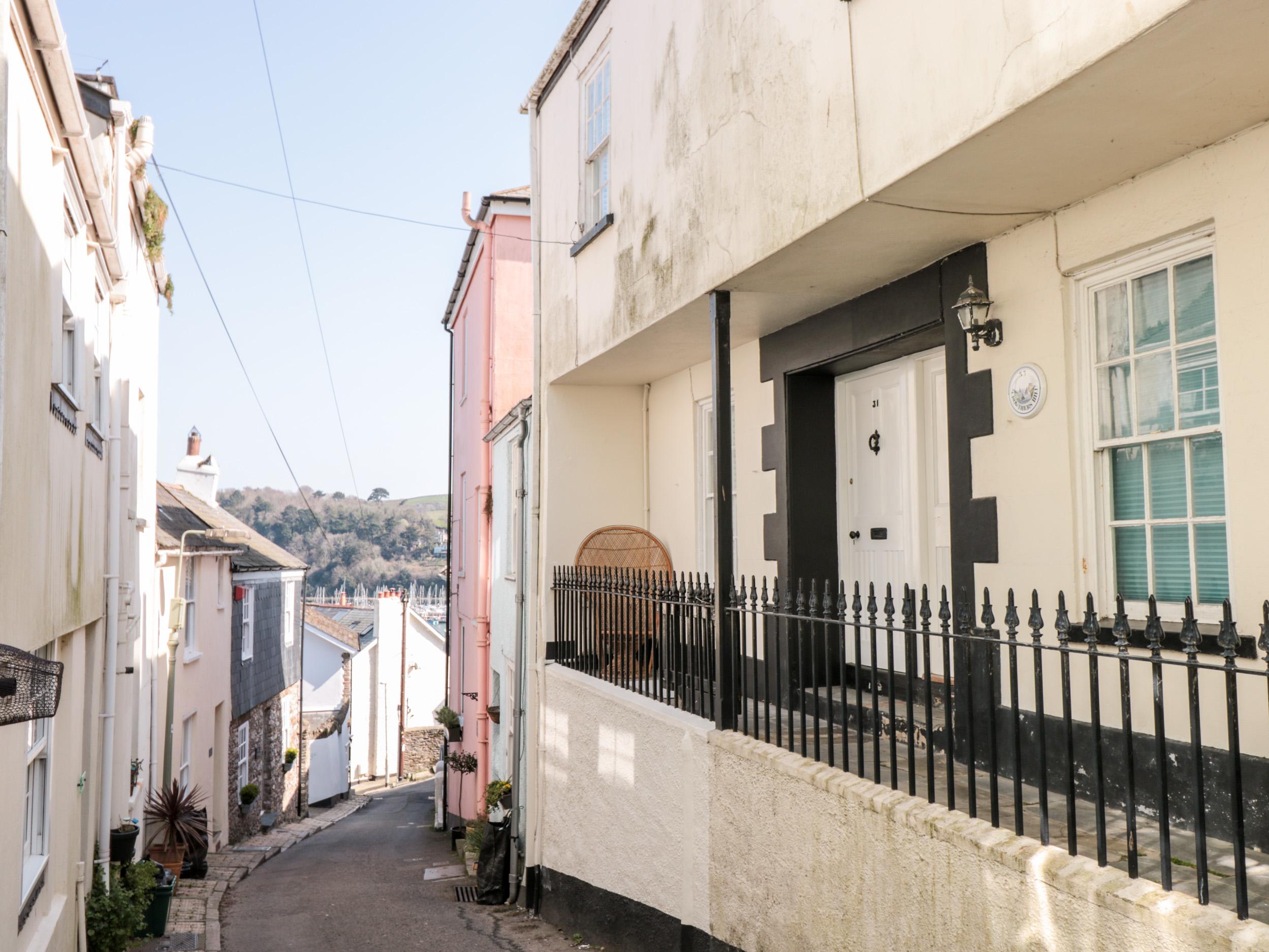 Holiday Cottage Reviews for 31 Crowthers Hill - Self Catering in Dartmouth, Devon