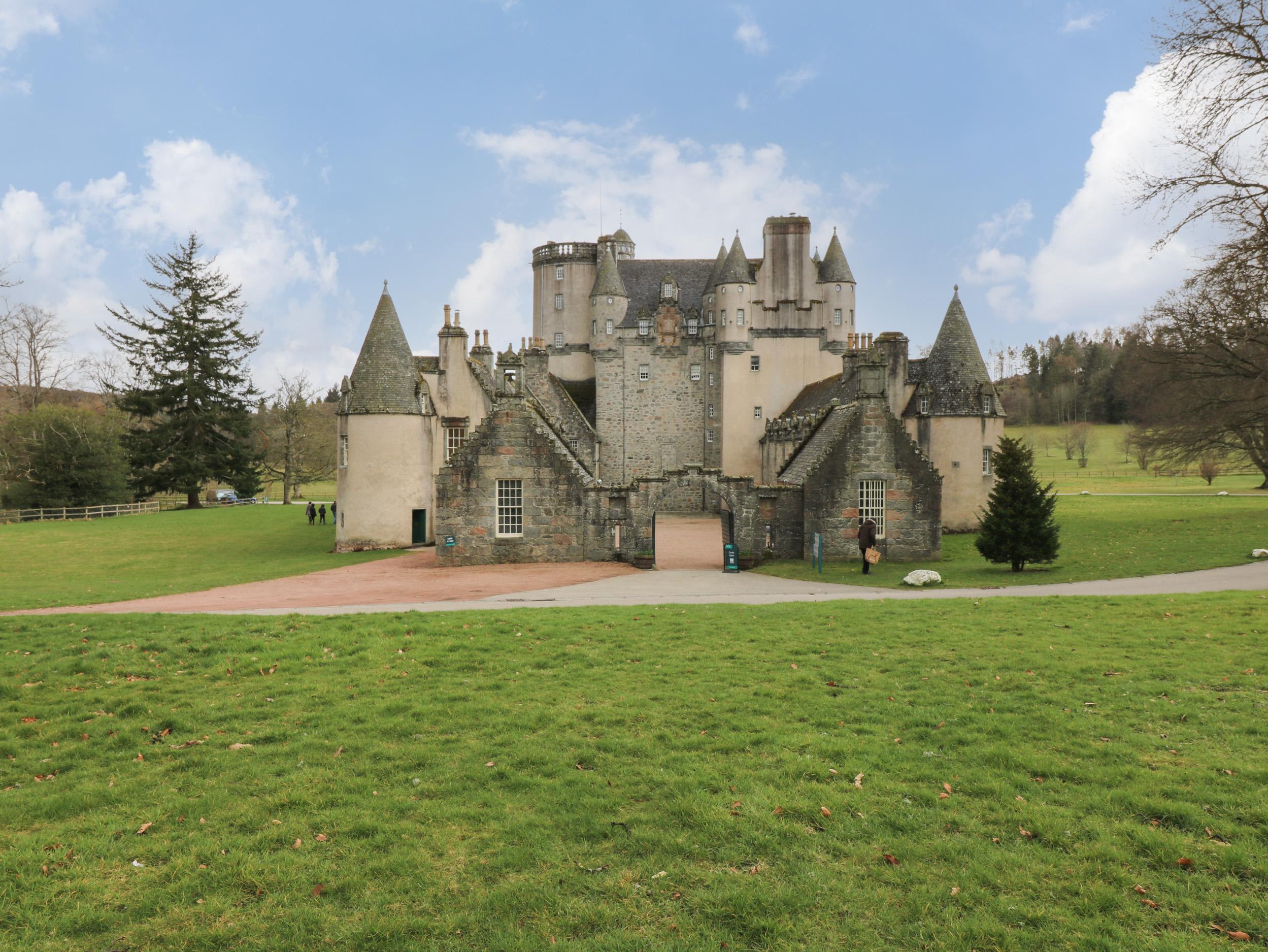 Holiday Cottage Reviews for East Wing, Castle Fraser - Holiday Cottage in Aberdeen, Aberdeenshire