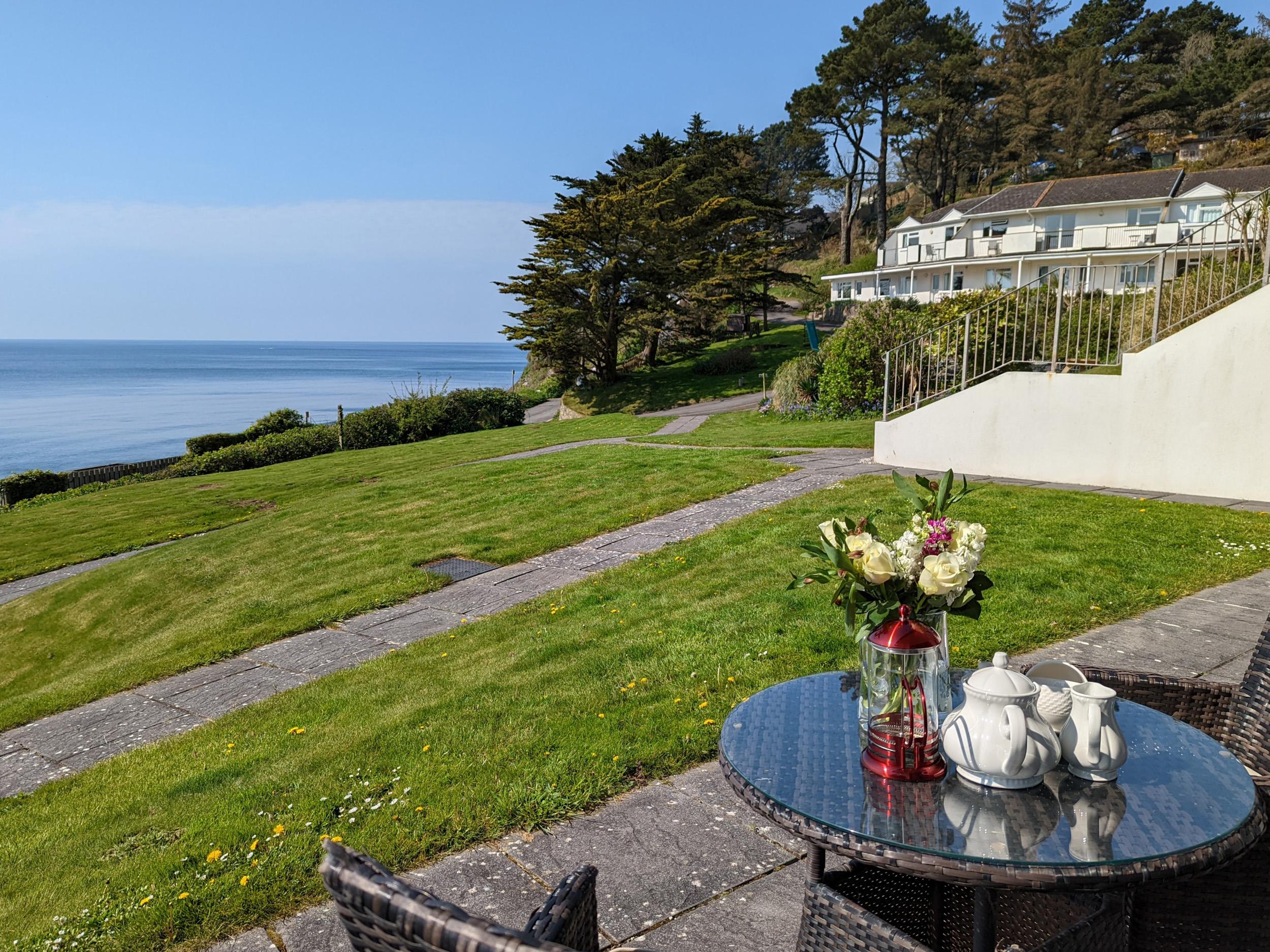 Holiday Cottage Reviews for Apartment 25 - Self Catering in Looe, Cornwall Inc Scilly