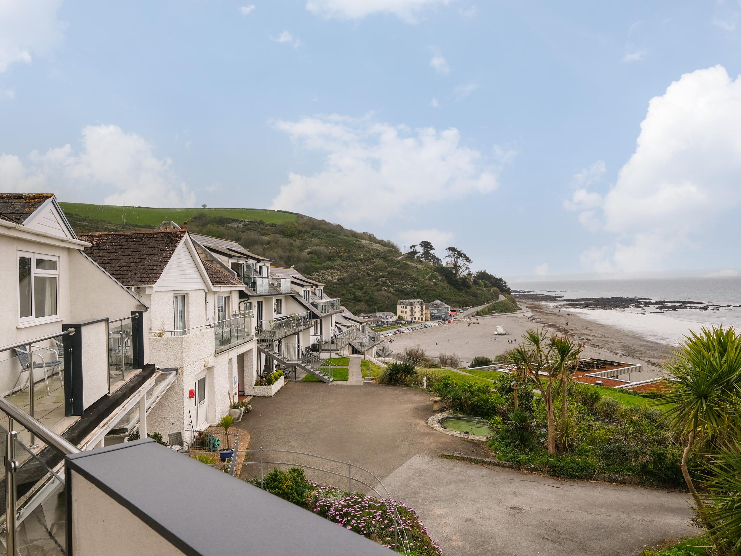 Holiday Cottage Reviews for Apartment 10 - Cottage Holiday in Looe, Cornwall Inc Scilly
