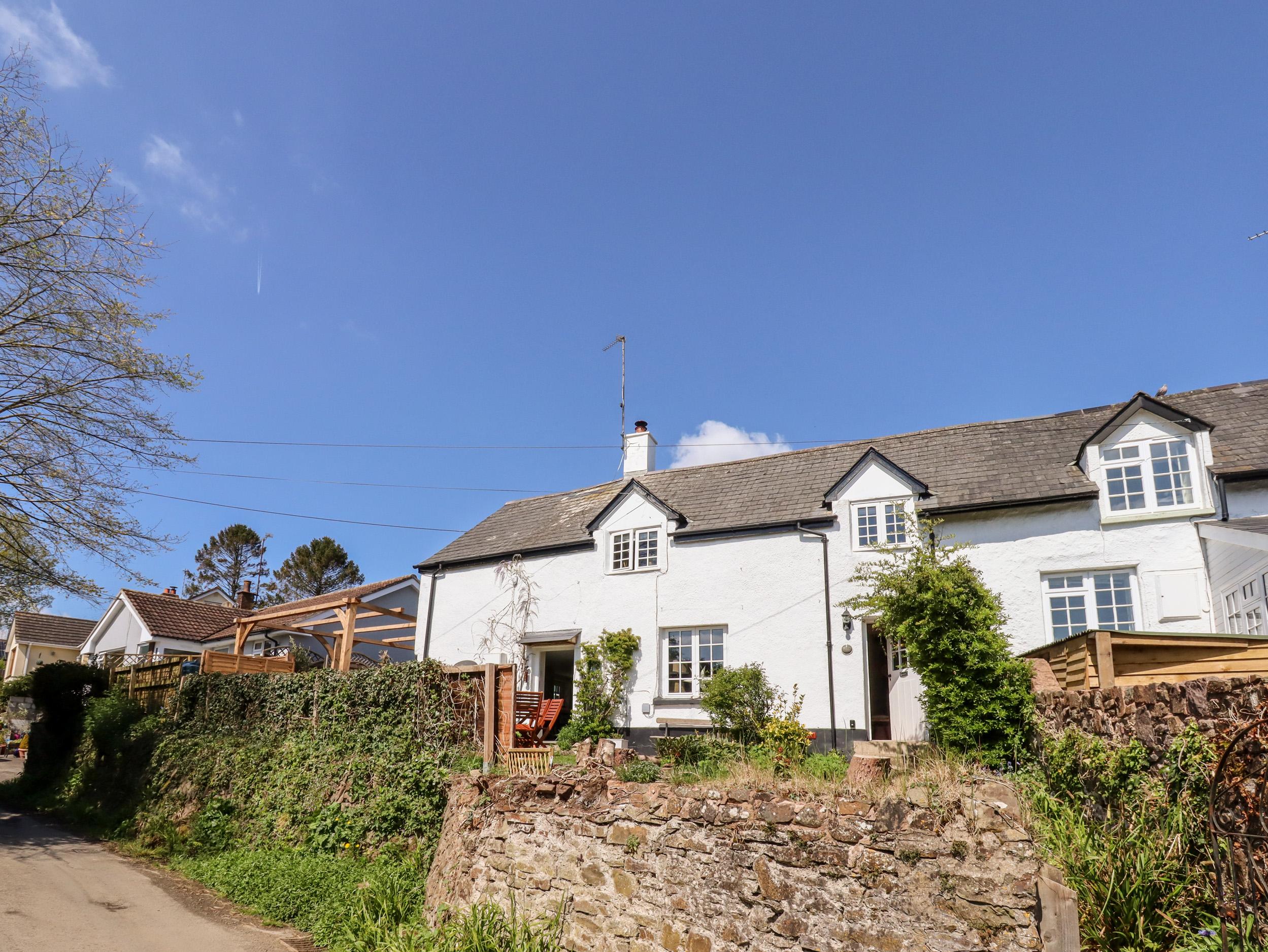 Holly Cottage, South Molton, Devon - Cottage Holiday Reviews