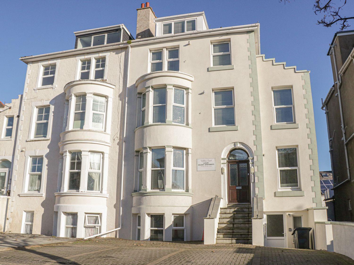 Holiday Cottage Reviews for Apartment 6 - Cottage Holiday in Llandudno, Conwy