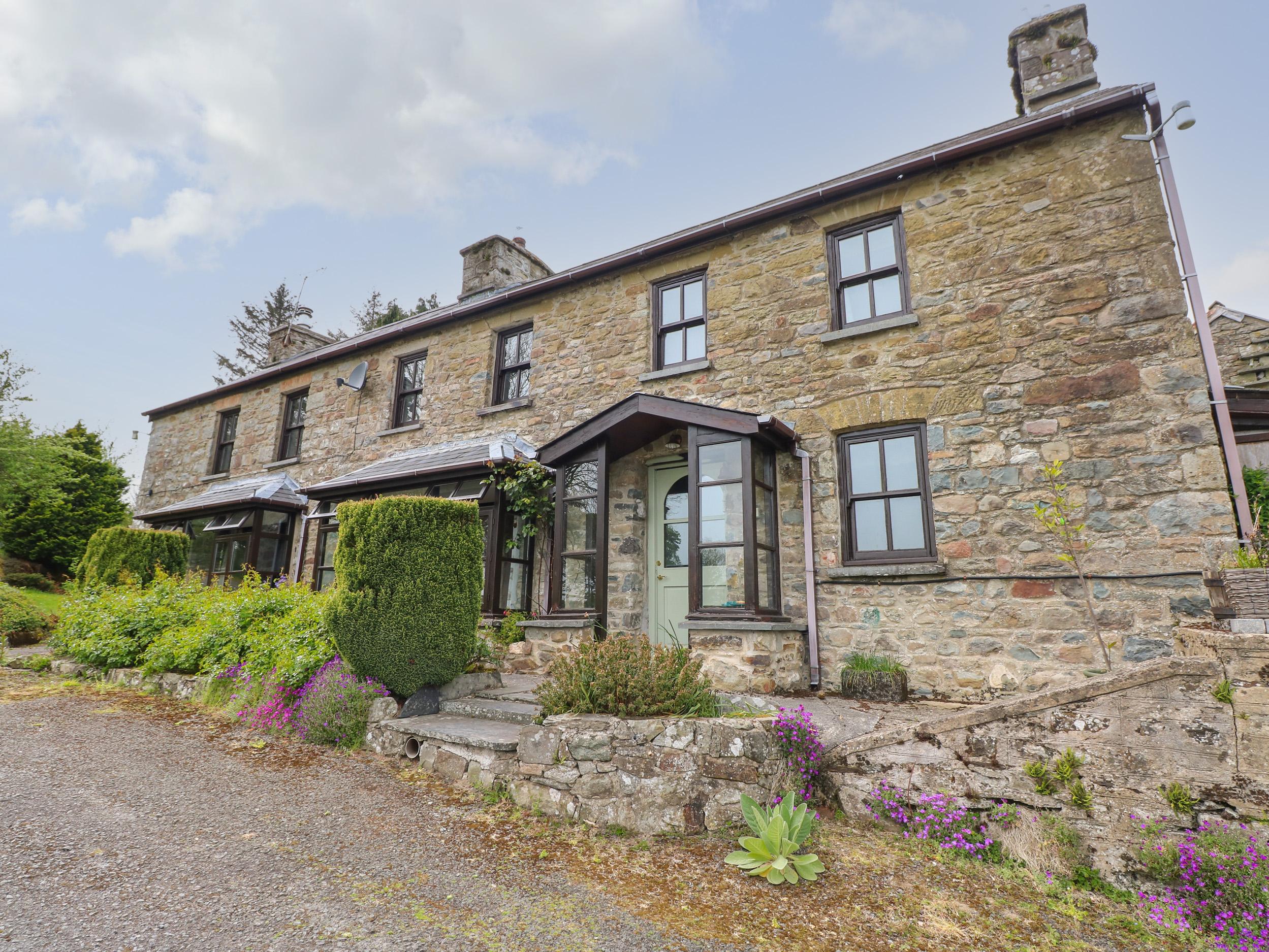 Holiday Cottage Reviews for The Farmhouse - Holiday Cottage in Llandysul, Ceredigion