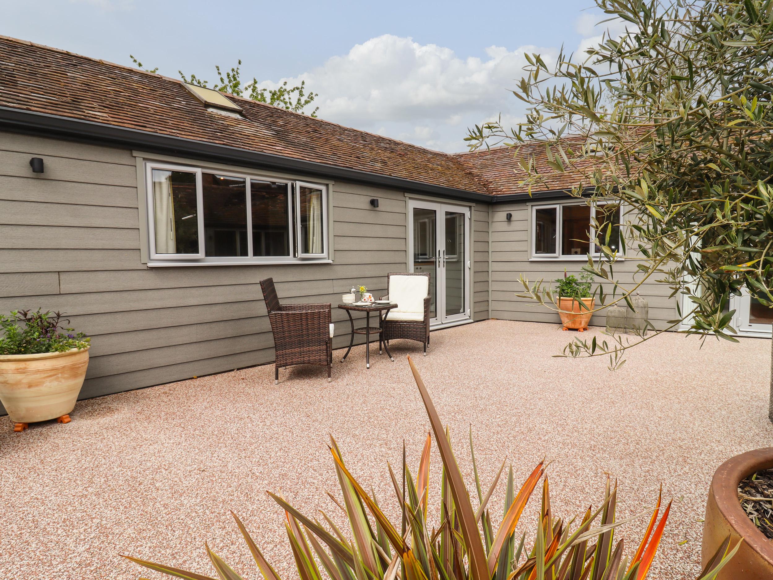 Holiday Cottage Reviews for Meadow Barn - Self Catering Property in Tewkesbury, Gloucestershire