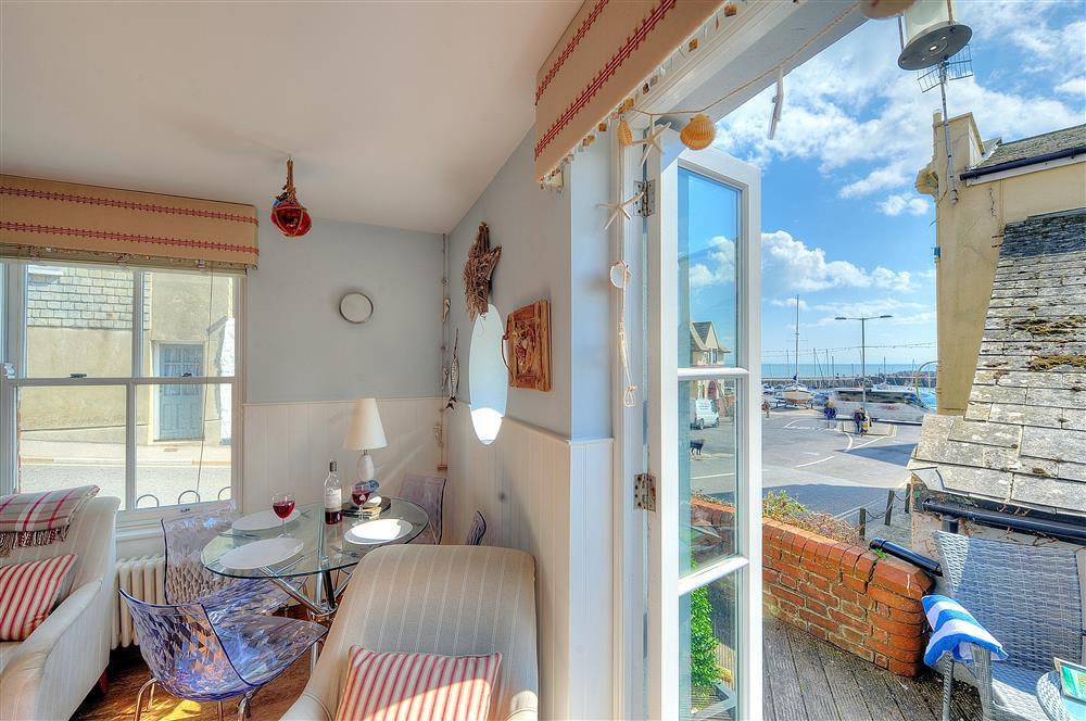 Holiday Cottage Reviews for Seaside - Self Catering Property in Lyme Regis, Dorset