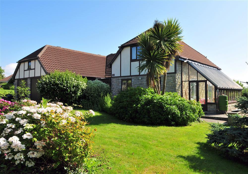 Holiday Cottage Reviews for High Cliff Orchard - Holiday Cottage in Lyme Regis, Dorset