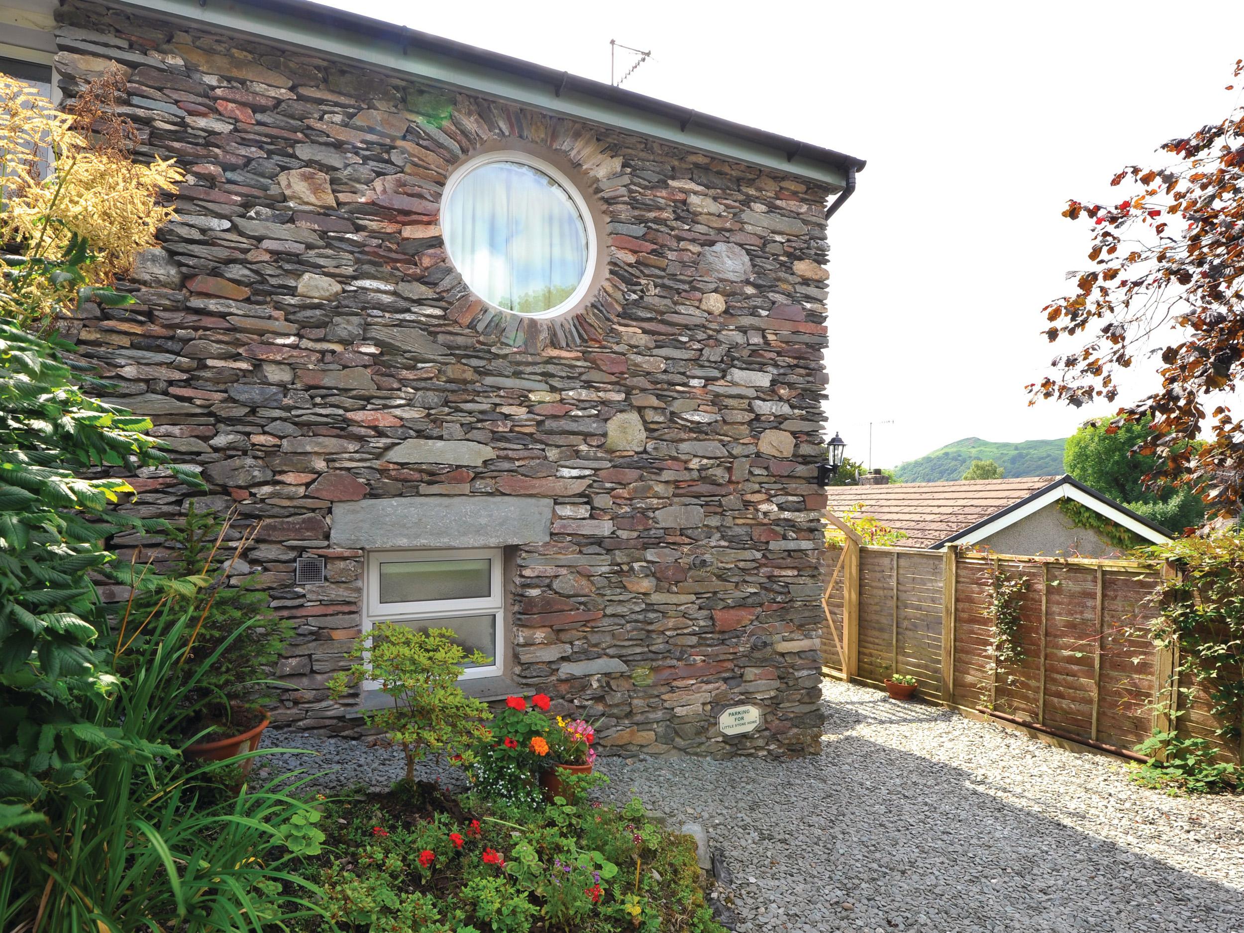 Holiday Cottage Reviews for Little Stone Howe - Cottage Holiday in Ambleside, Cumbria