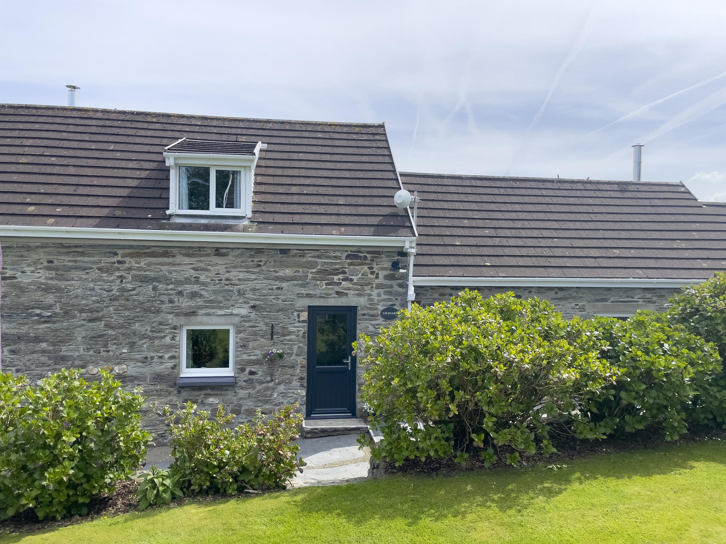 Holiday Cottage Reviews for The Granary @ Canllefaes - Self Catering in Cardigan, Ceredigion