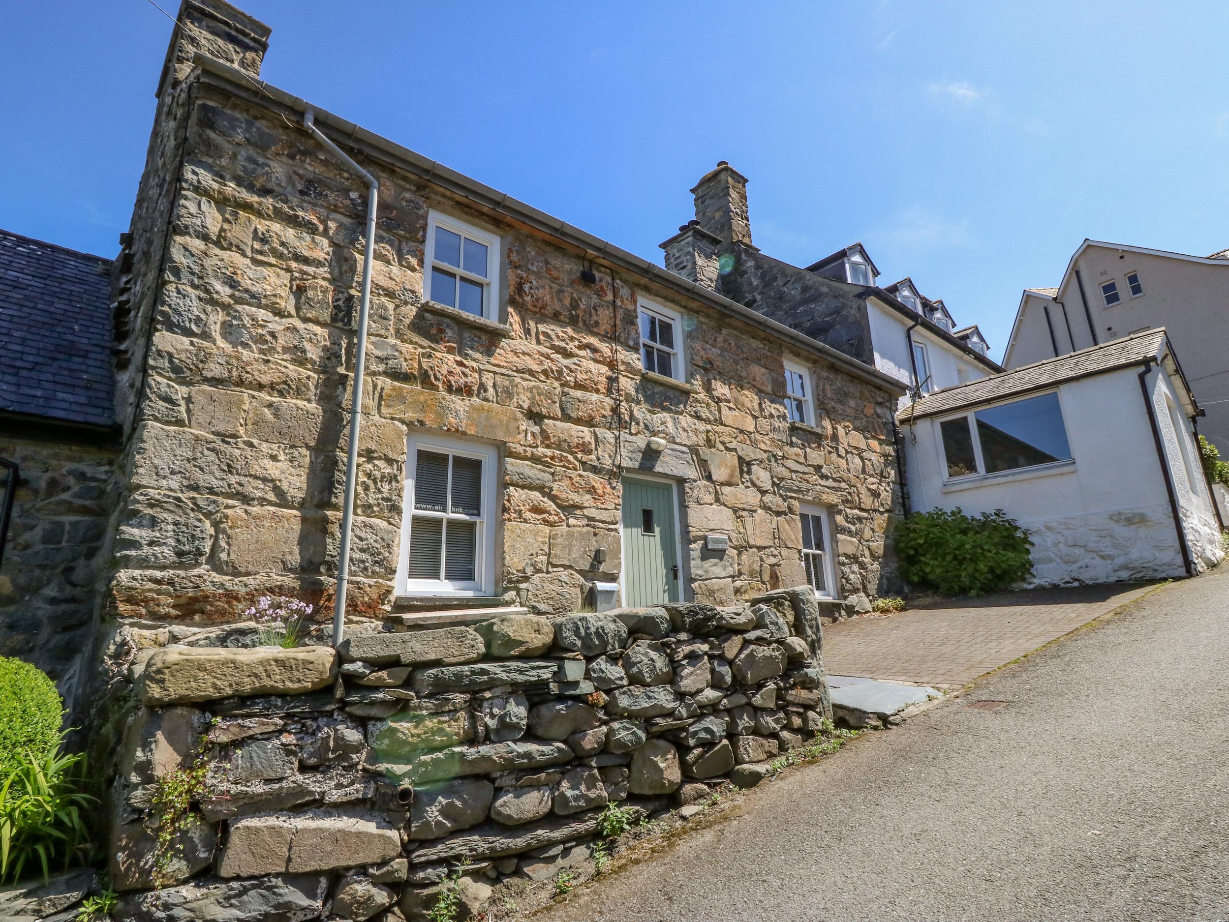 Holiday Cottage Reviews for Caereinion - Self Catering in Harlech, Gwynedd