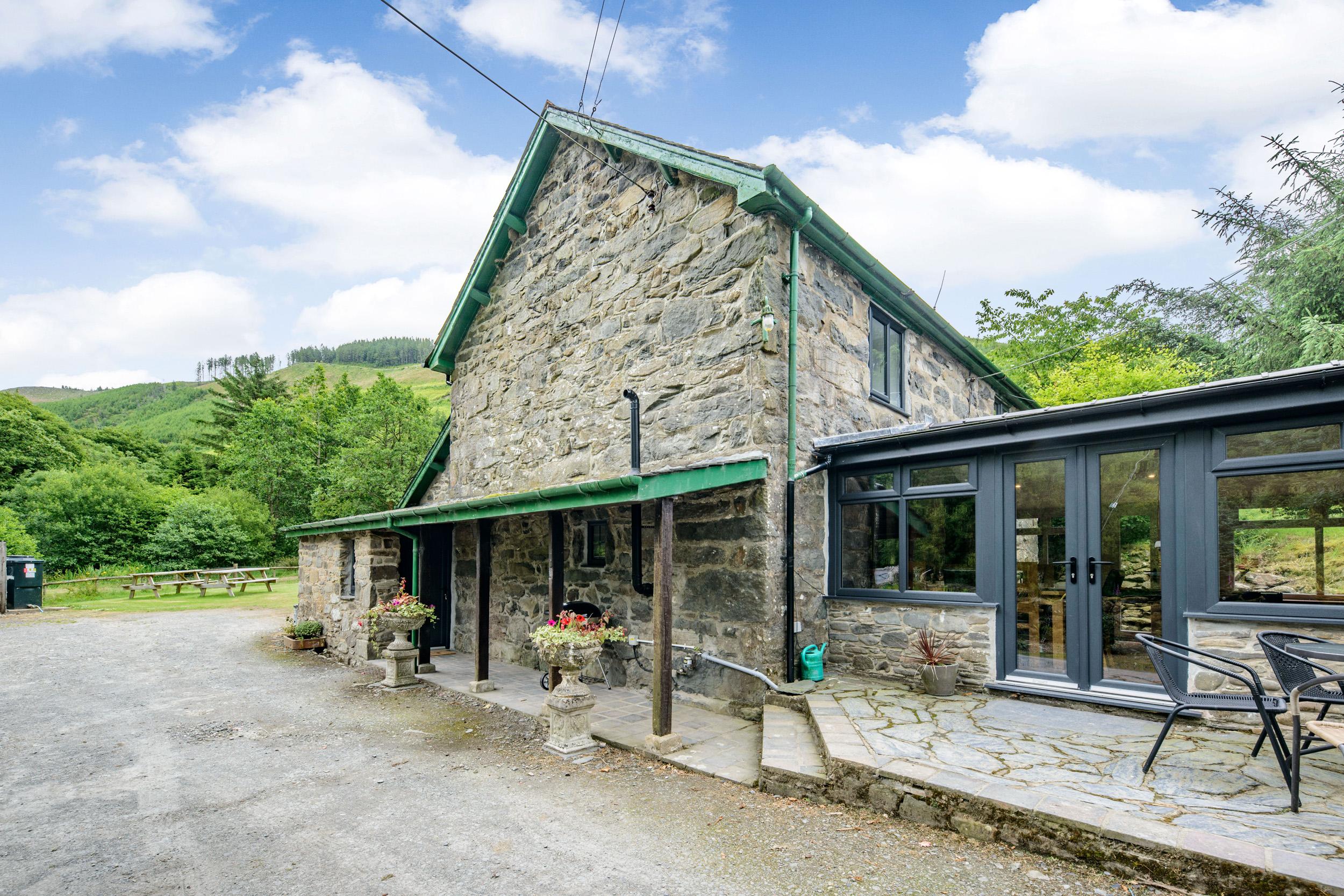 Holiday Cottage Reviews for Groes Heol - Holiday Cottage in Machynlleth, Powys