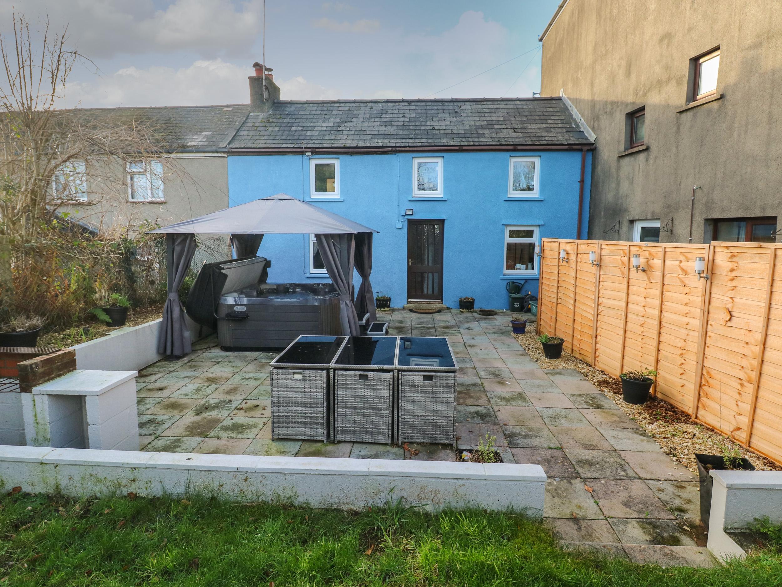 Holiday Cottage Reviews for Penrhiw - Self Catering in Kilgetty, Pembrokeshire