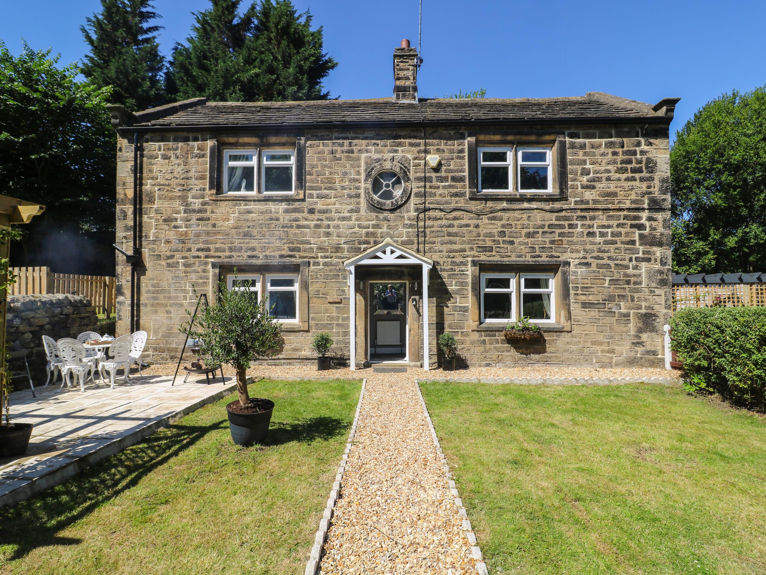 Holiday Cottage Reviews for Bluebell Farm - Holiday Cottage in Bradford, West Yorkshire