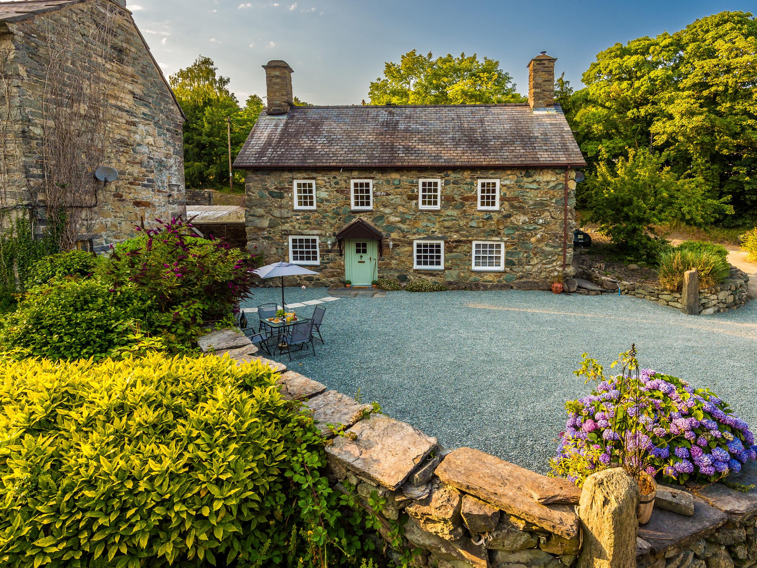 Holiday Cottage Reviews for Cader Cottage - Self Catering Property in Dolgellau, Gwynedd