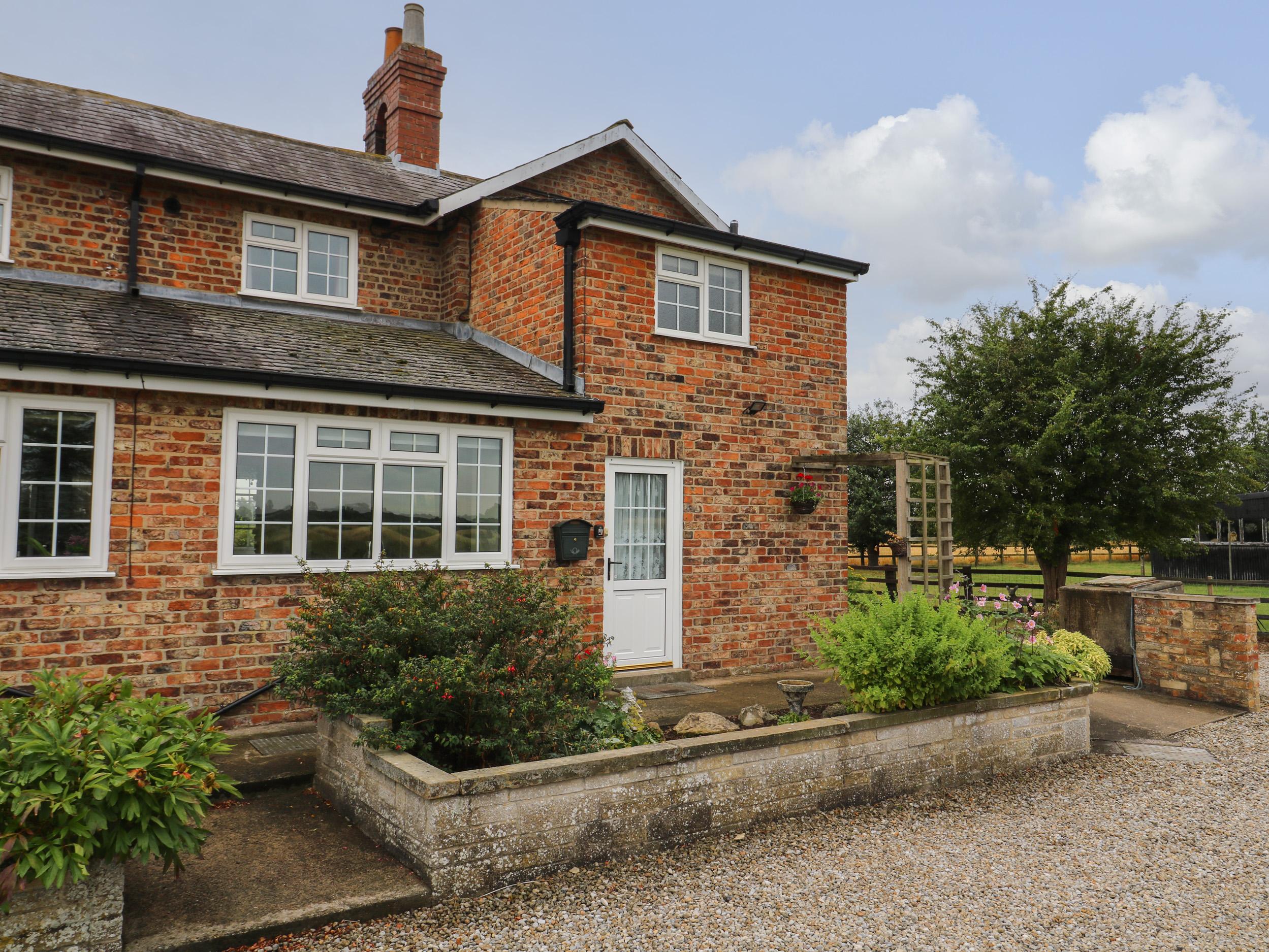 Holiday Cottage Reviews for 2 Crosslands - Cottage Holiday in York, North Yorkshire