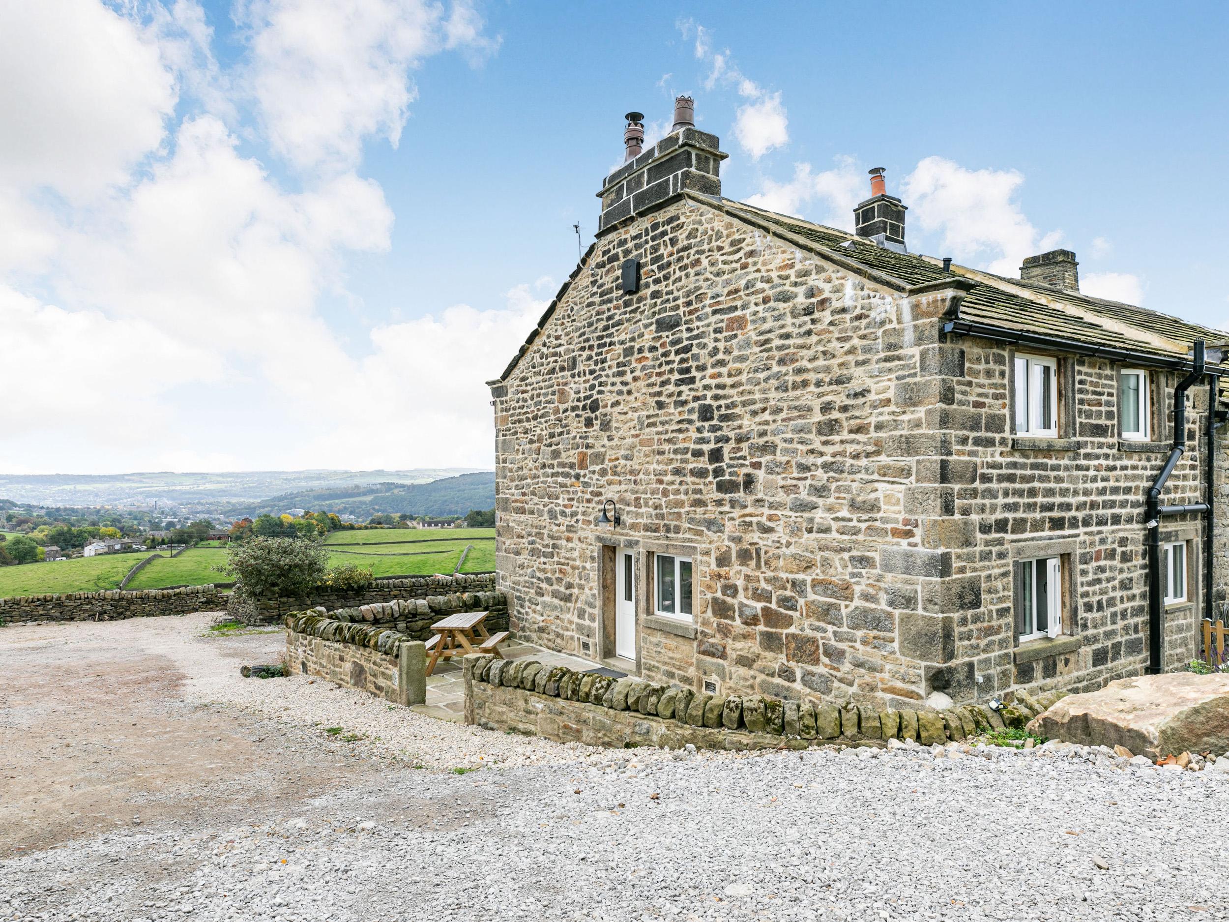 Holiday Cottage Reviews for Spinners Cottage - Holiday Cottage in Bradford, West Yorkshire
