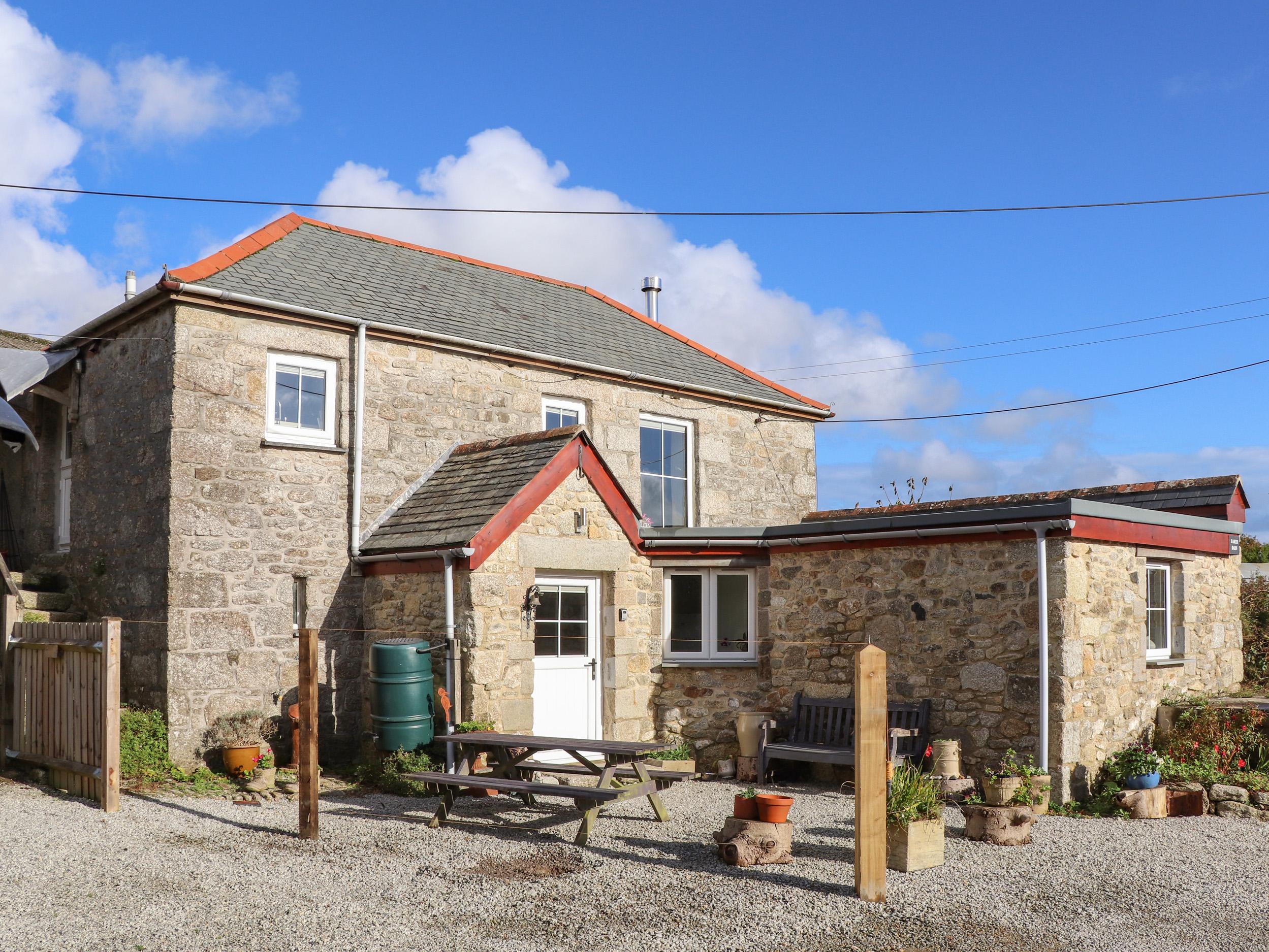 Holiday Cottage Reviews for Larch Barn - Holiday Cottage in Helston, Cornwall Inc Scilly