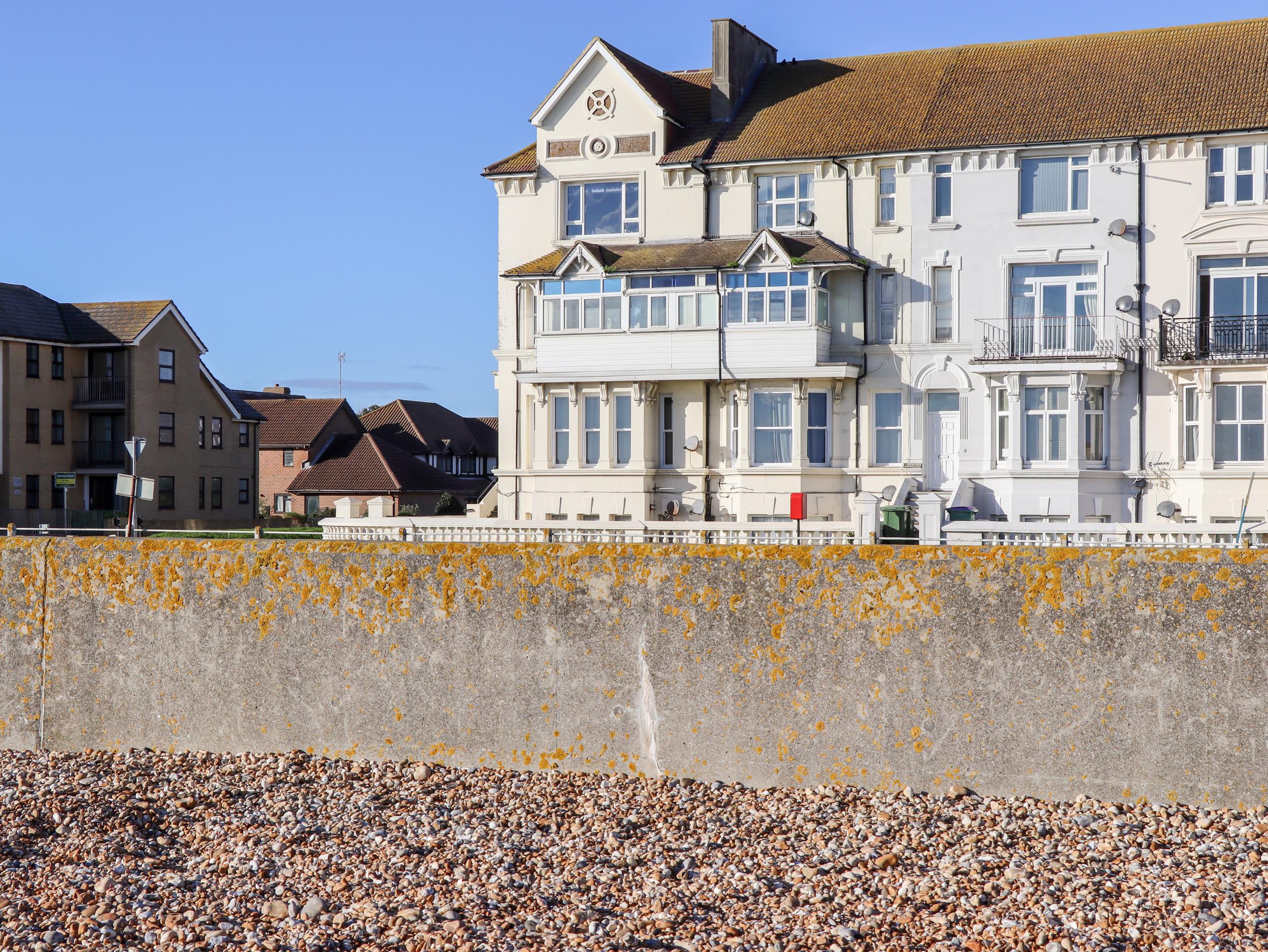 Holiday Cottage Reviews for Marine View - Holiday Cottage in Hythe, Kent
