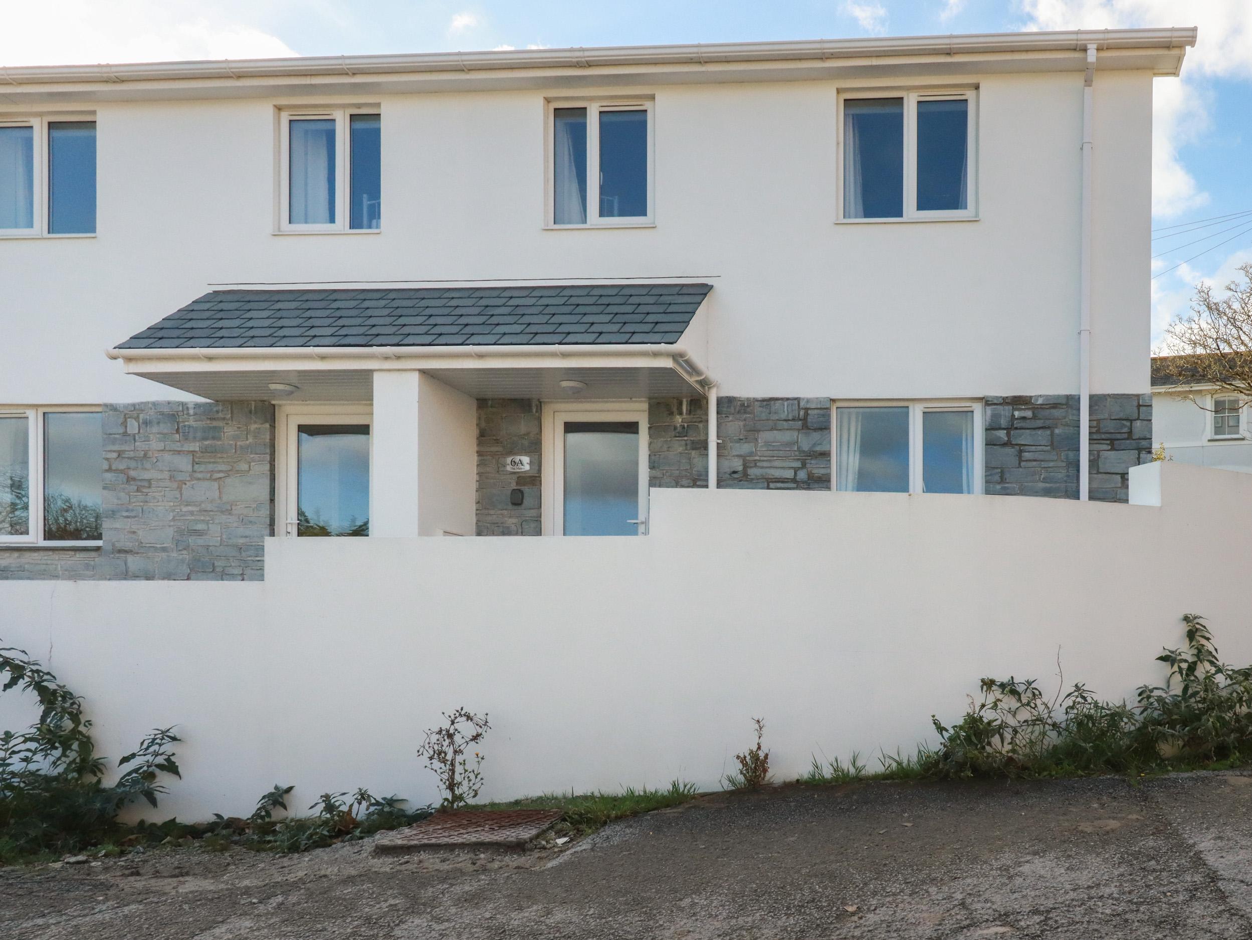 Holiday Cottage Reviews for 6A The Mews - Holiday Cottage in Padstow, Cornwall Inc Scilly