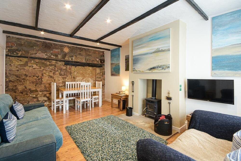 Holiday Cottage Reviews for Seascape Cottage - Self Catering in Seahouses, Northumberland