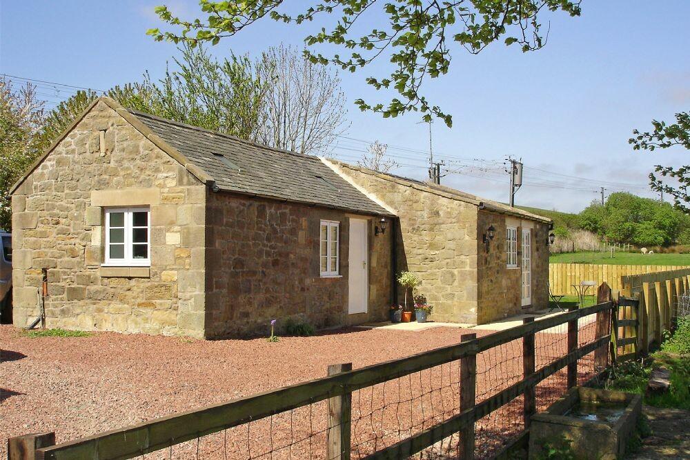 Holiday Cottage Reviews for Plumtree Cottage - Holiday Cottage in Alnmouth, Northumberland