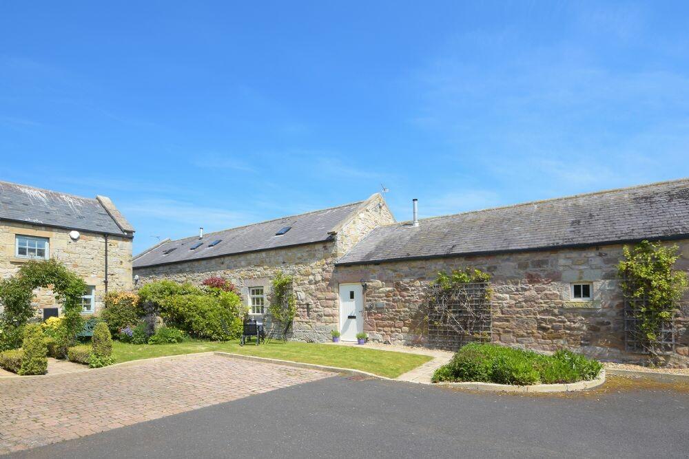 Holiday Cottage Reviews for Lavender Cottage  - Cottage Holiday in Seahouses, Northumberland