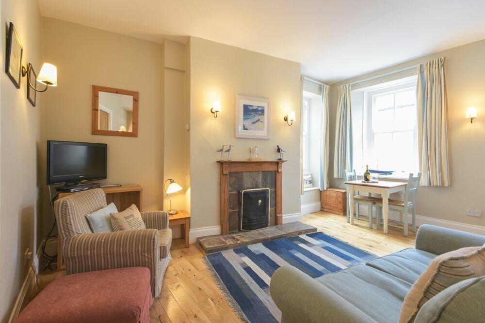 Holiday Cottage Reviews for Strandline - Cottage Holiday in Alnmouth, Northumberland