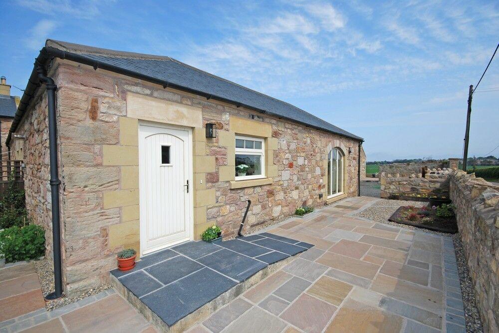 Holiday Cottage Reviews for Steading Cottage - Holiday Cottage in Seahouses, Northumberland