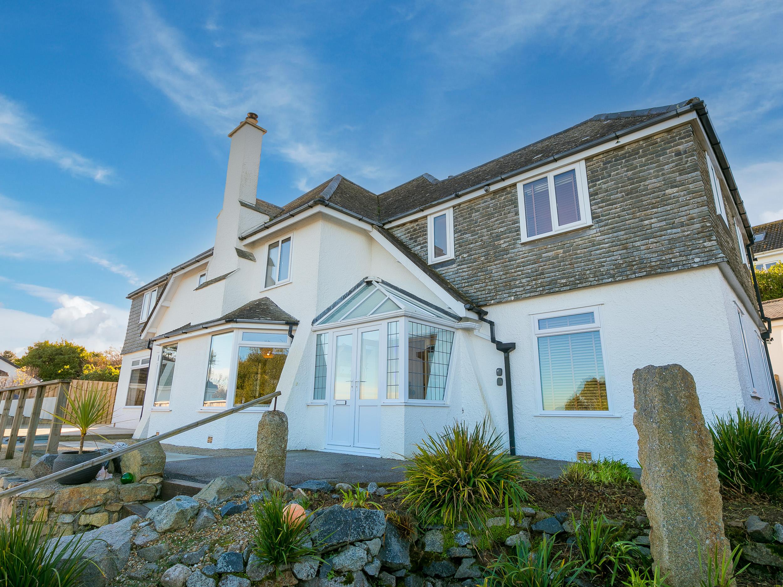 Holiday Cottage Reviews for Beachcroft - Holiday Cottage in Carbis Bay, Cornwall Inc Scilly