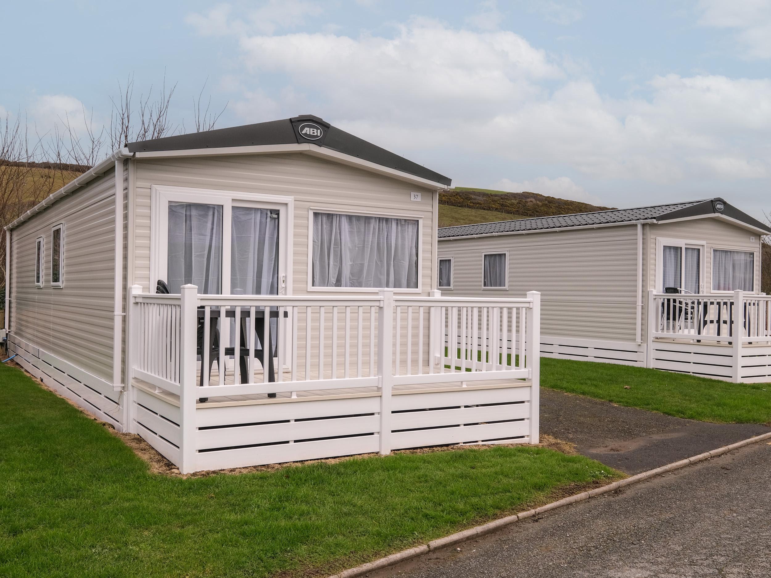 Holiday Cottage Reviews for Sun Haven 37 - Holiday Cottage in Newquay, Cornwall Inc Scilly