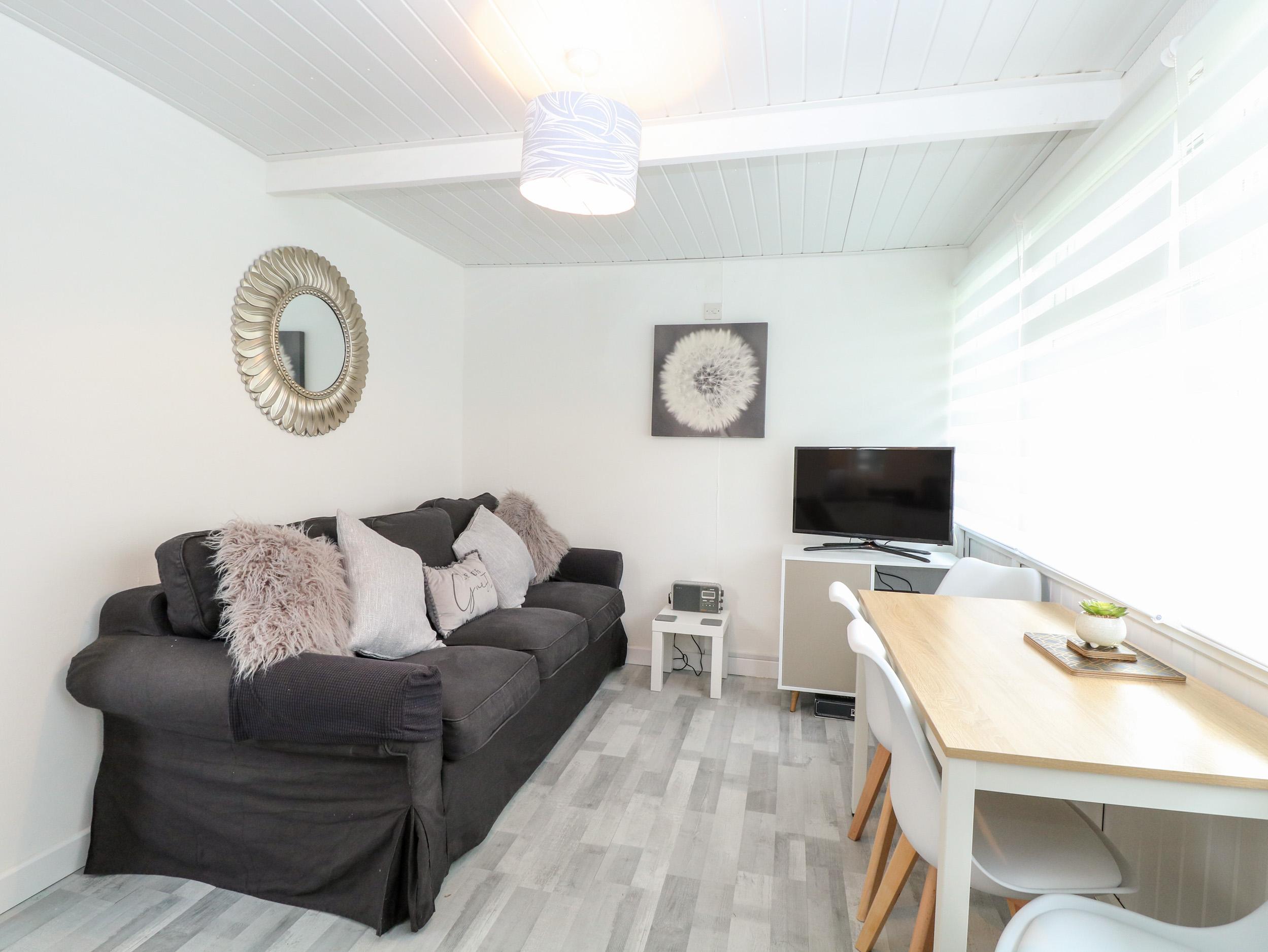 Holiday Cottage Reviews for 39 Hawaii Beach Bungalows - Holiday Cottage in Great Yarmouth, Norfolk