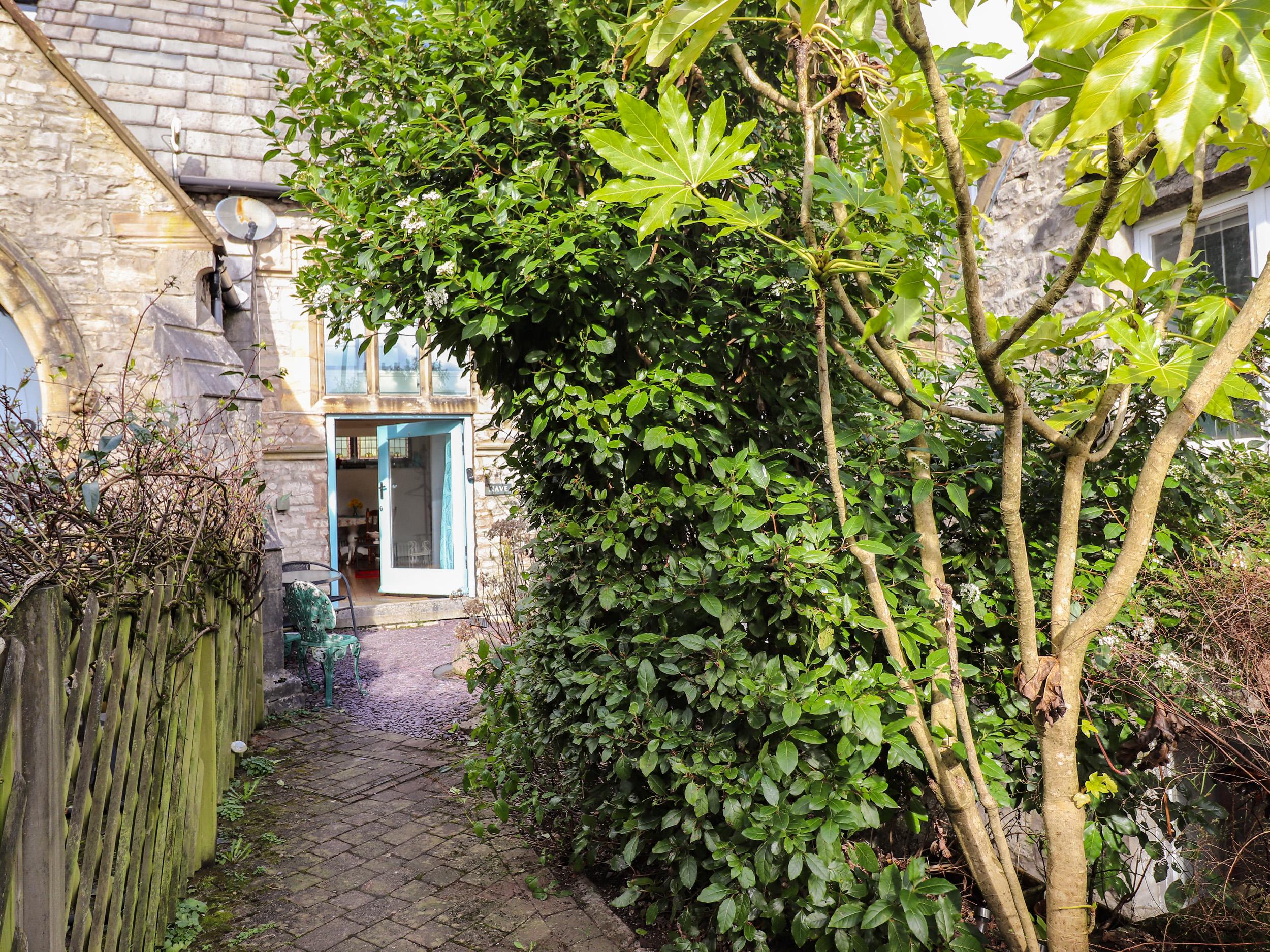 Holiday Cottage Reviews for Allhallows - Holiday Cottage in Kendal, Cumbria