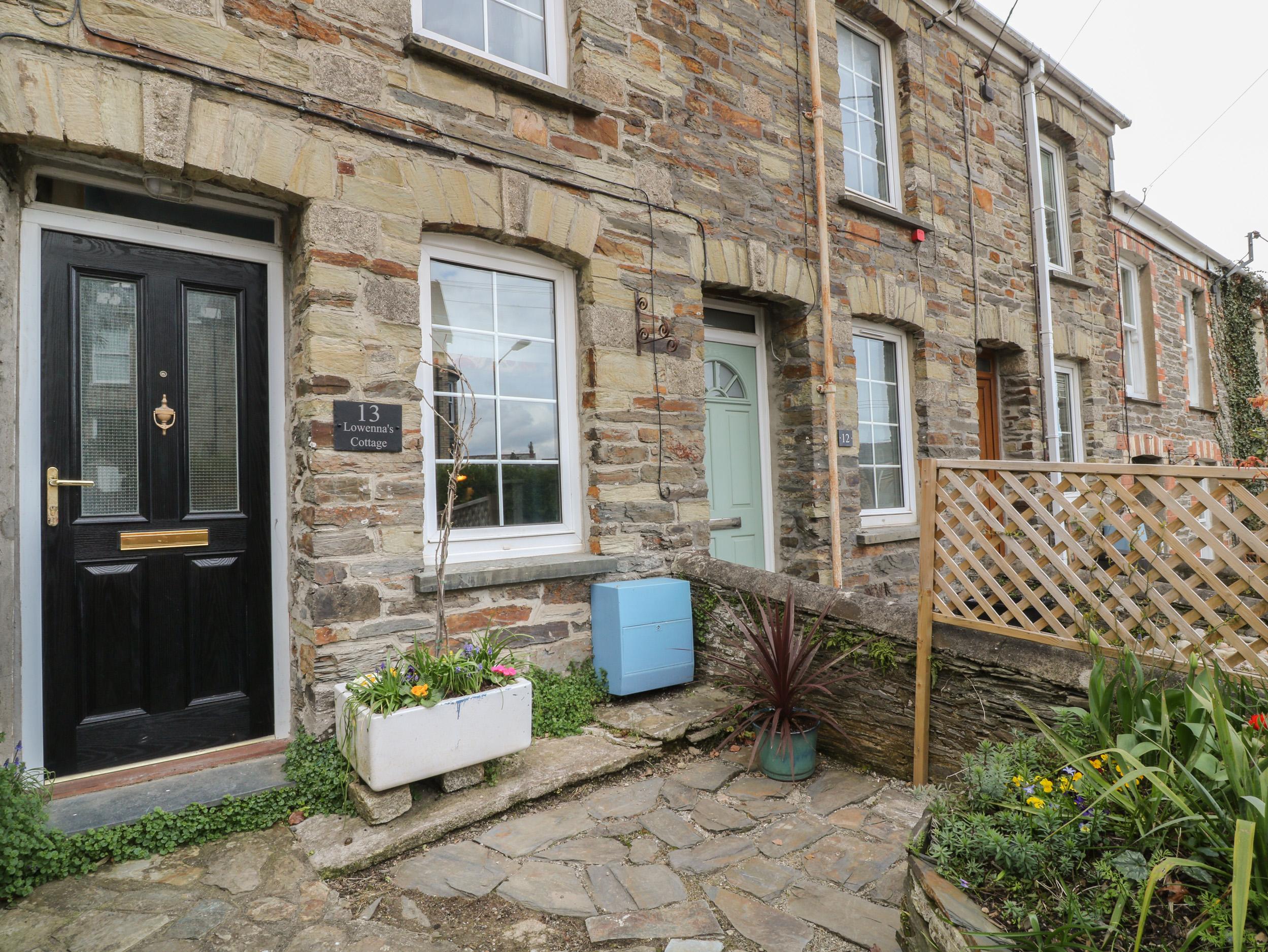 Holiday Cottage Reviews for Lowenna's Cottage - Holiday Cottage in Wadebridge, Cornwall Inc Scilly