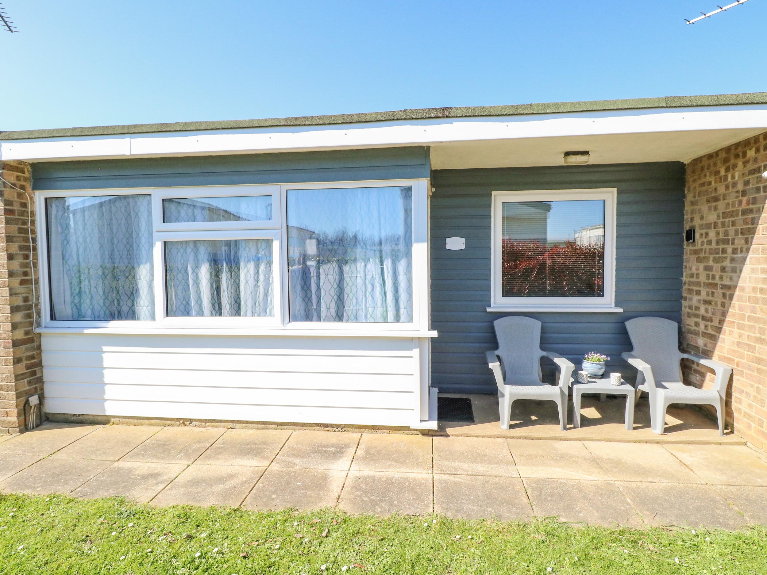 Holiday Cottage Reviews for Chalet at Sundowners - Holiday Cottage in Great Yarmouth, Norfolk