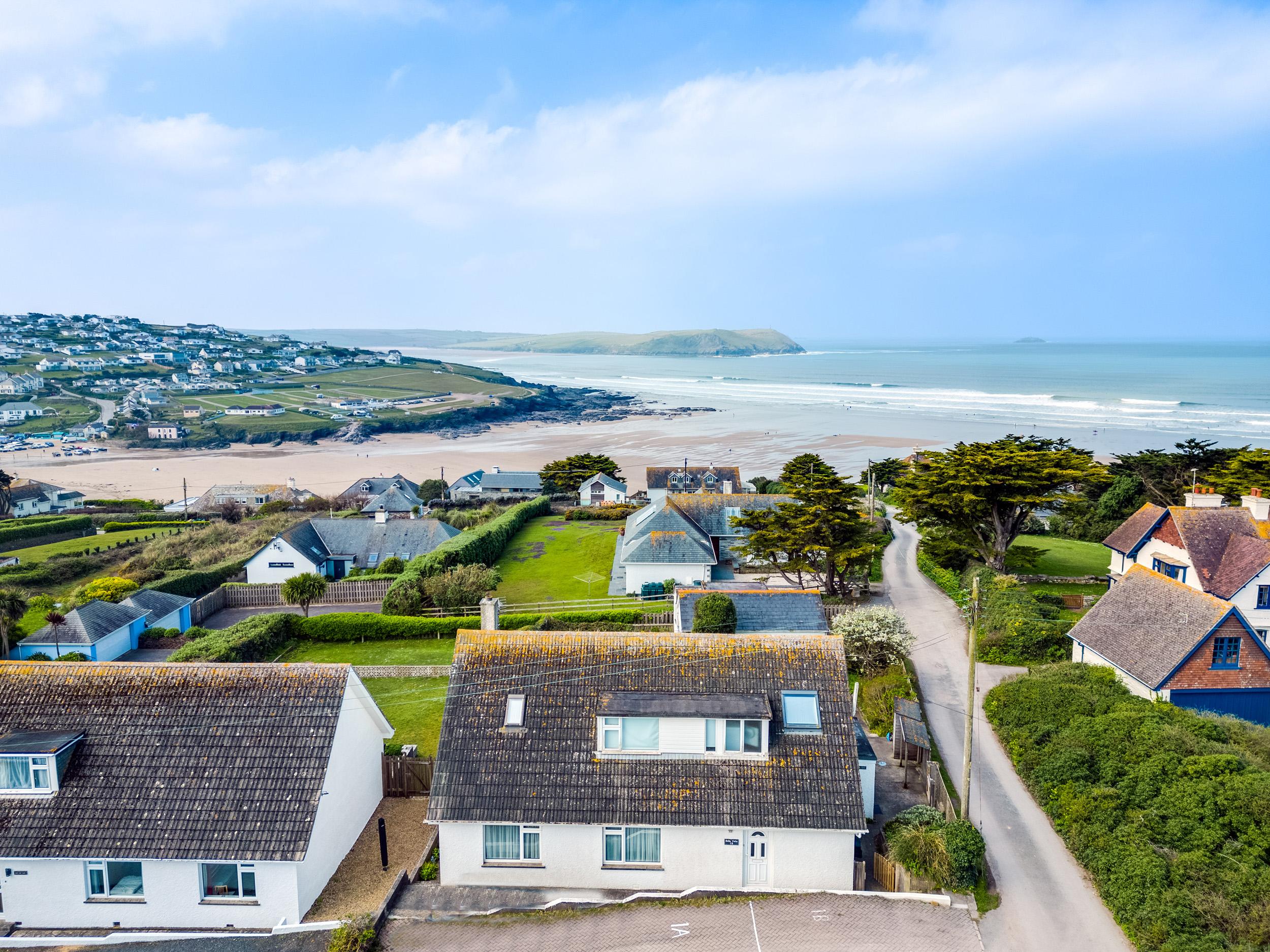 Holiday Cottage Reviews for Bella Vista - Holiday Cottage in Polzeath, Cornwall Inc Scilly