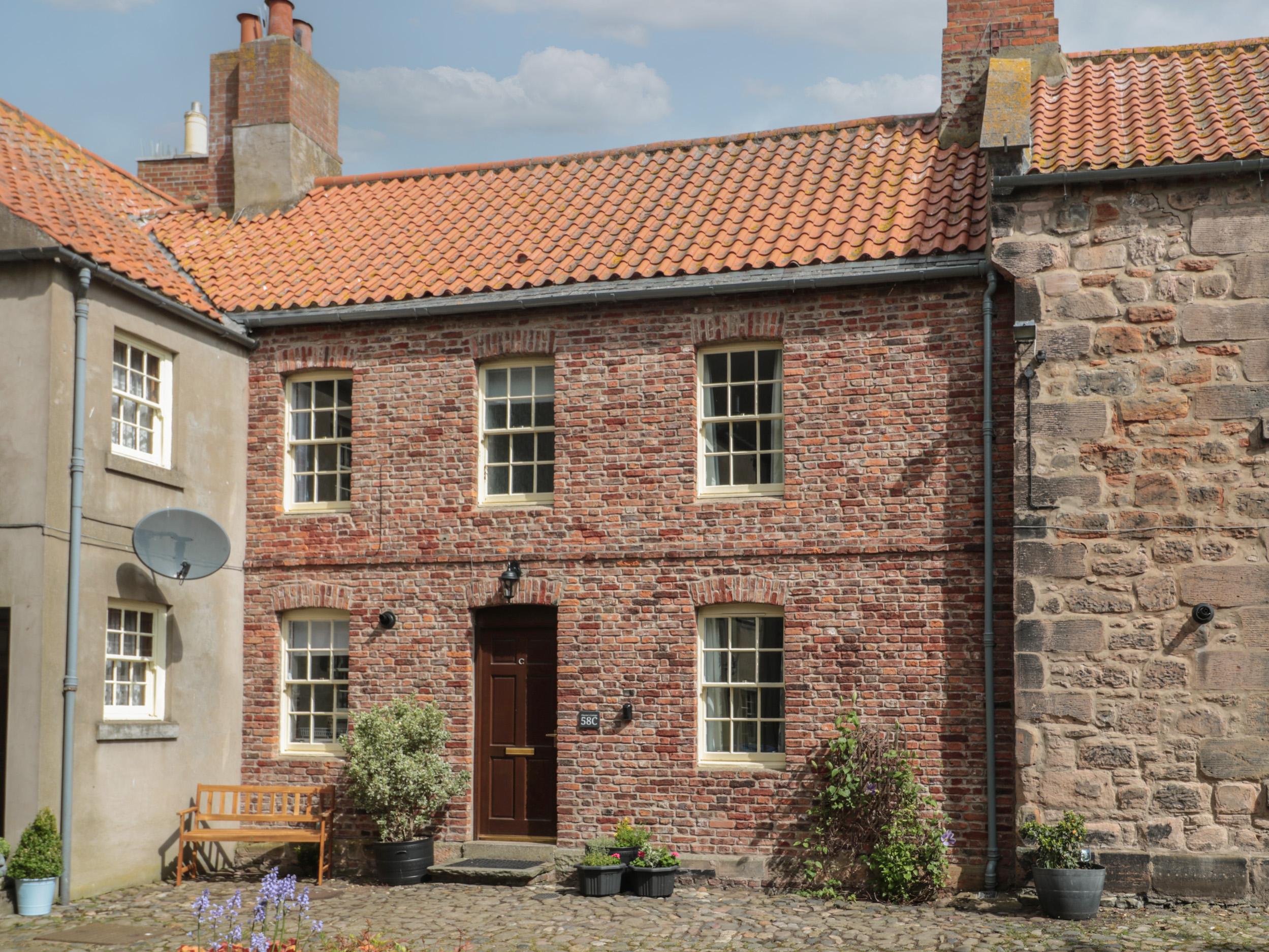Holiday Cottage Reviews for Charter's Cottage - Holiday Cottage in Berwick Upon Tweed, Northumberland