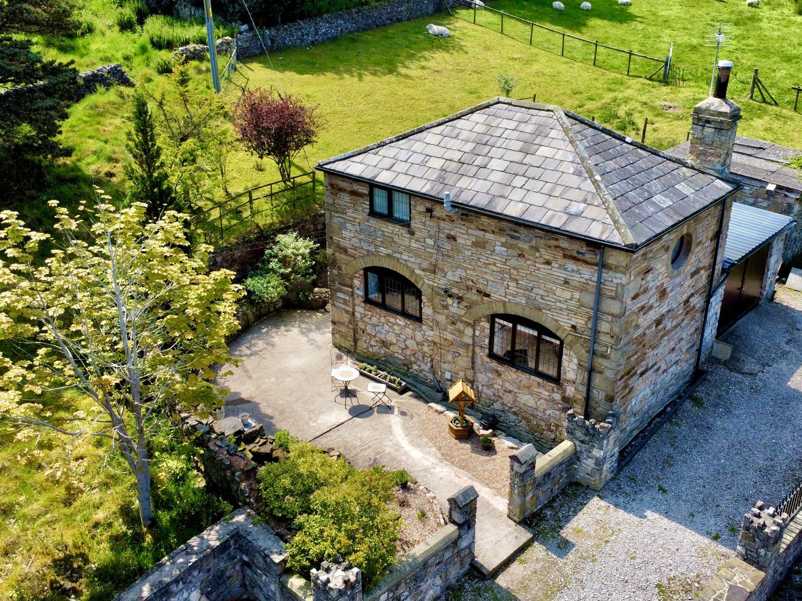 Holiday Cottage Reviews for The Coach House - Holiday Cottage in Holywell, Flintshire