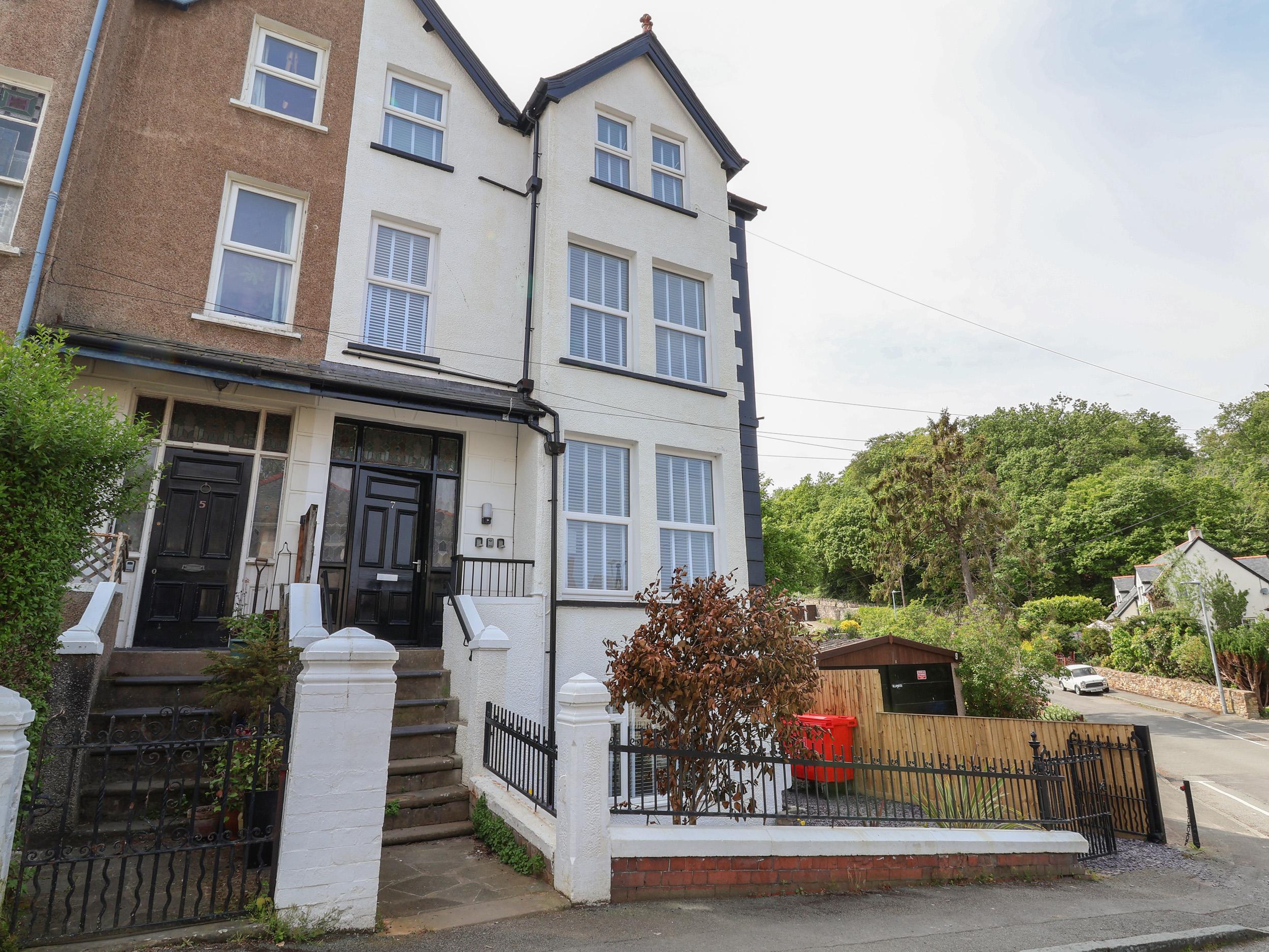 Holiday Cottage Reviews for Apartment 3 - Holiday Cottage in Conwy, Conwy