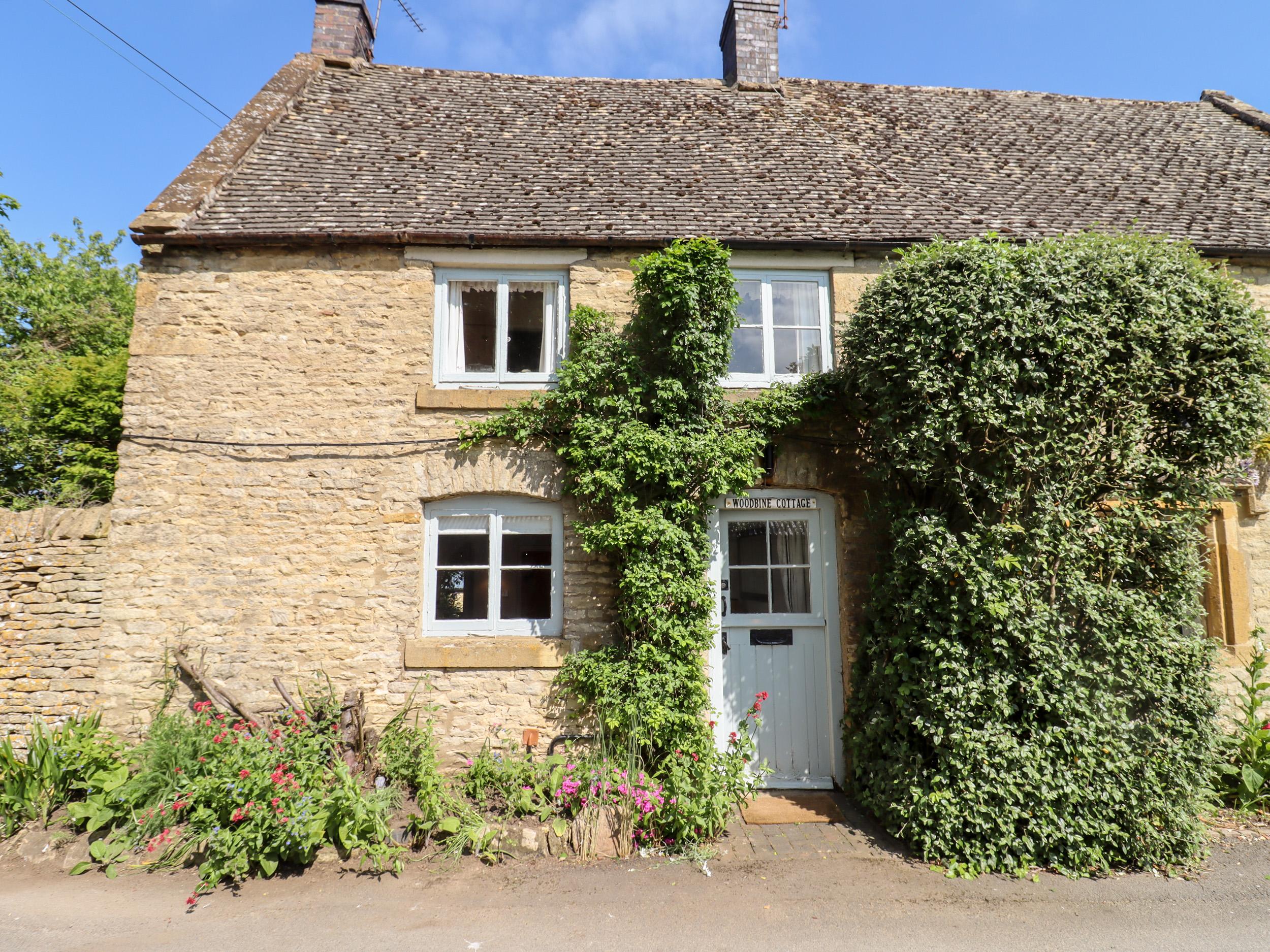 Holiday Cottage Reviews for Woodbine Cottage - Holiday Cottage in Stow On The Wold, Gloucestershire