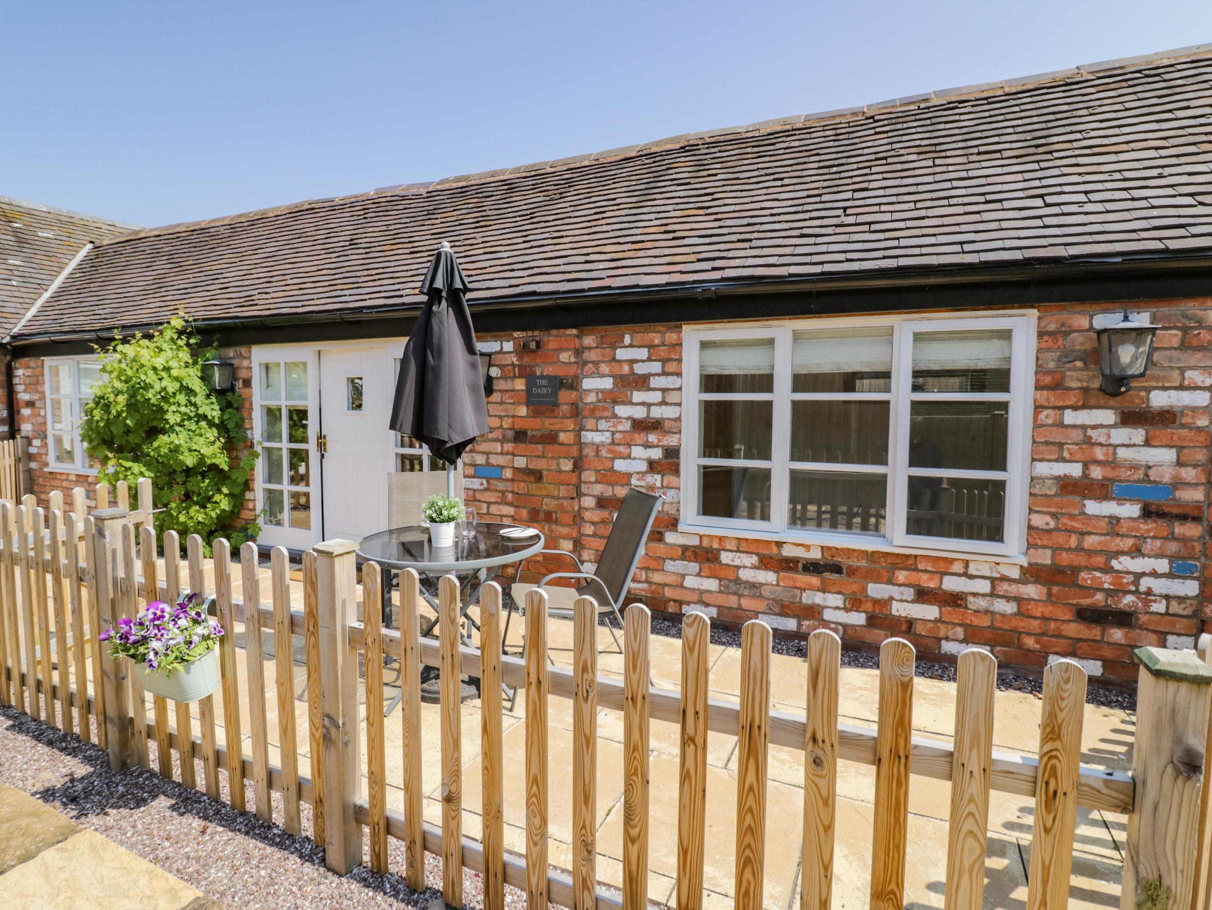 Holiday Cottage Reviews for The Dairy - Holiday Cottage in Market Bosworth, Leicestershire
