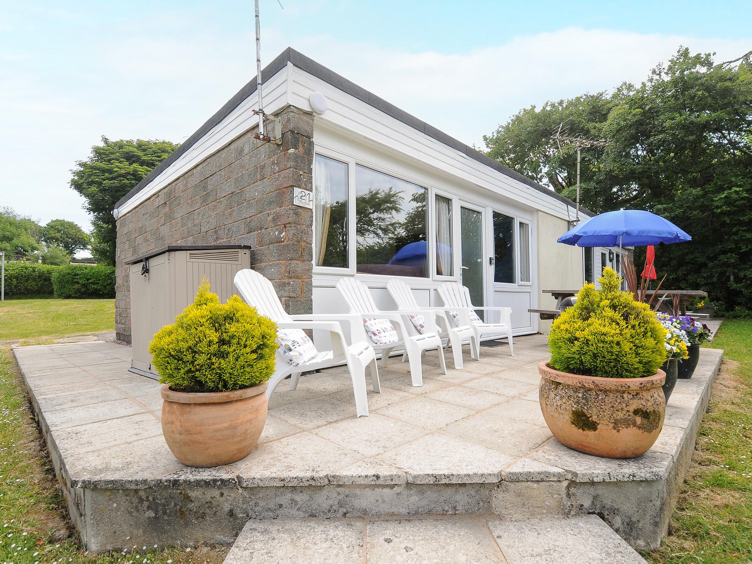 Holiday Cottage Reviews for 21 The Glade - Holiday Cottage in Bude, Cornwall Inc Scilly