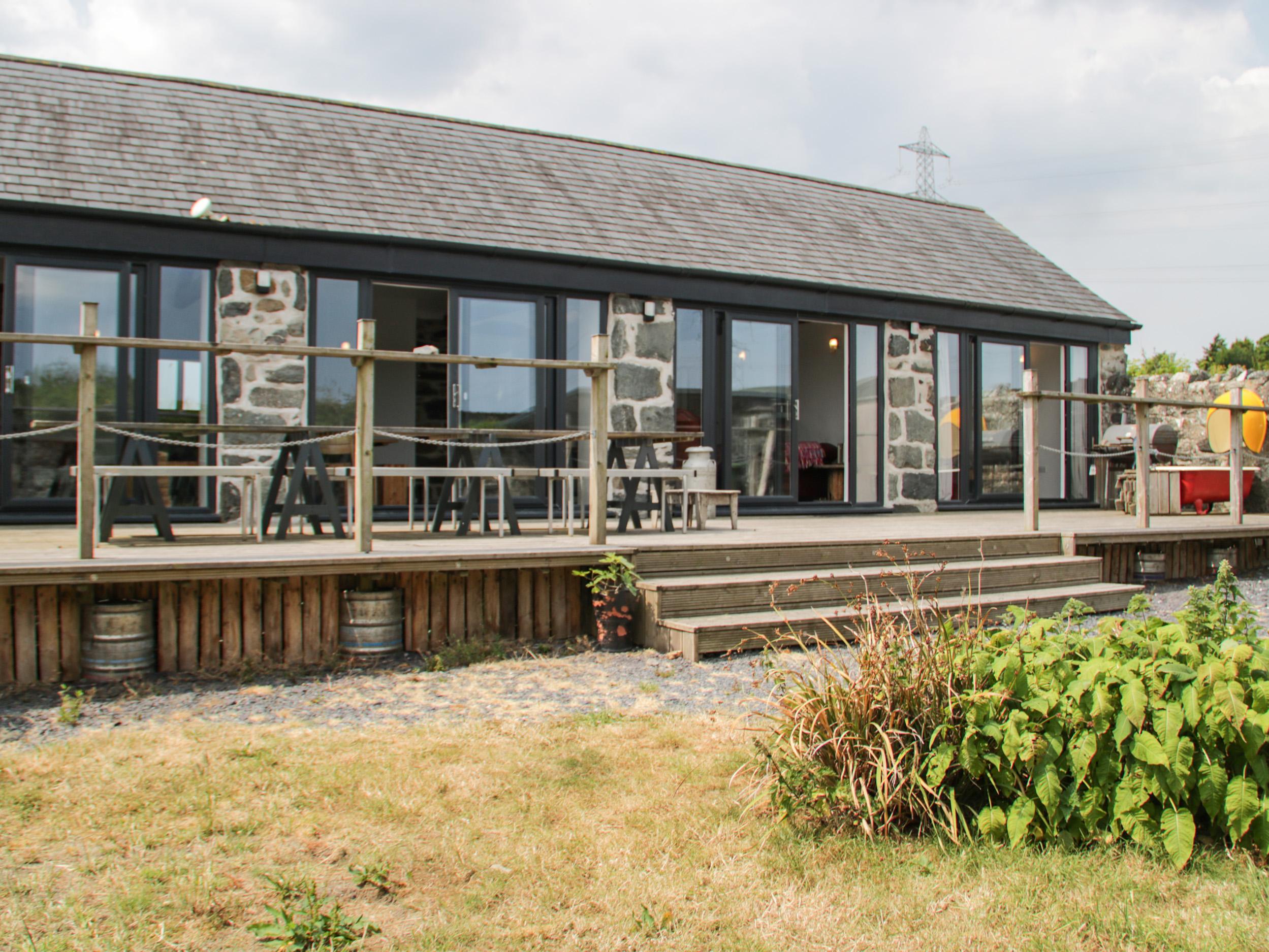 Holiday Cottage Reviews for Cow Shed - Holiday Cottage in Bangor, Gwynedd