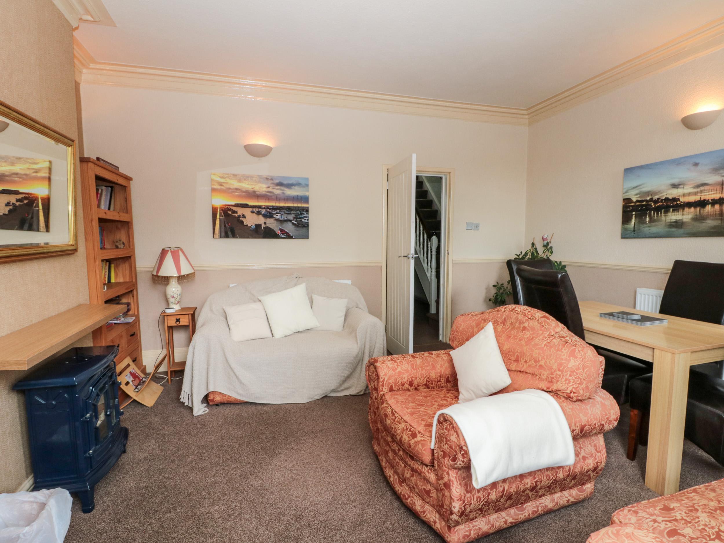 Holiday Cottage Reviews for White Rose Apartment - Holiday Cottage in Bridlington, East Yorkshire