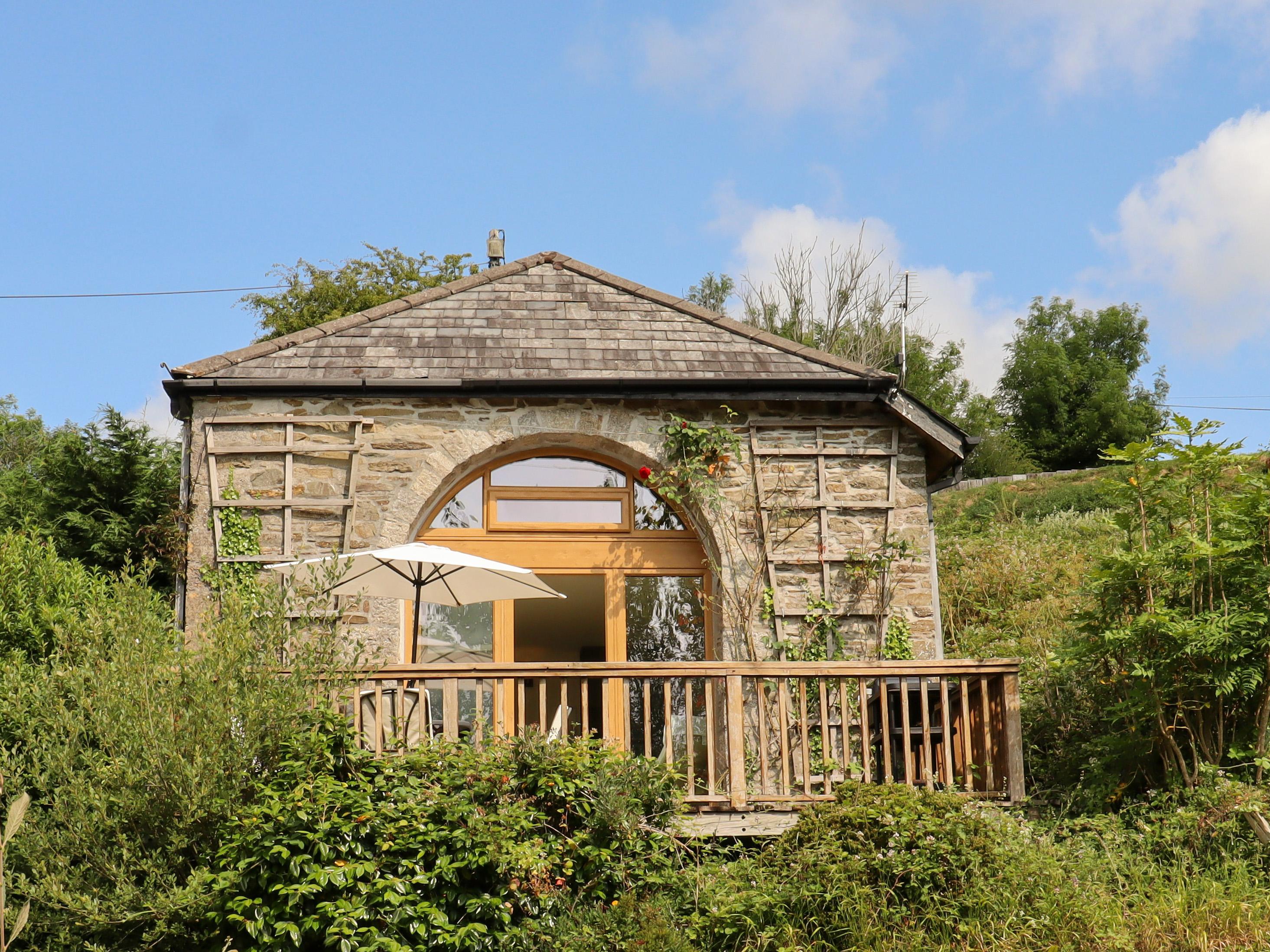 Holiday Cottage Reviews for The Cider House - Holiday Cottage in Landrake, Cornwall Inc Scilly