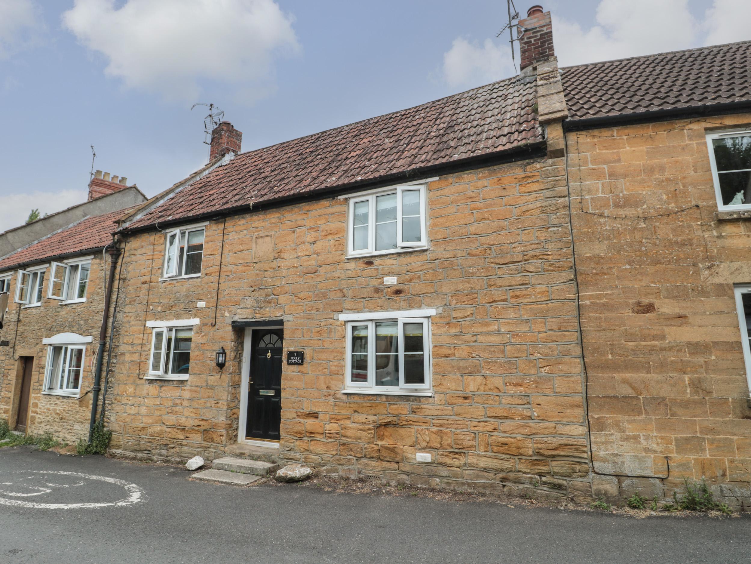 Holiday Cottage Reviews for Holly Cottage - Holiday Cottage in Yeovil, Somerset