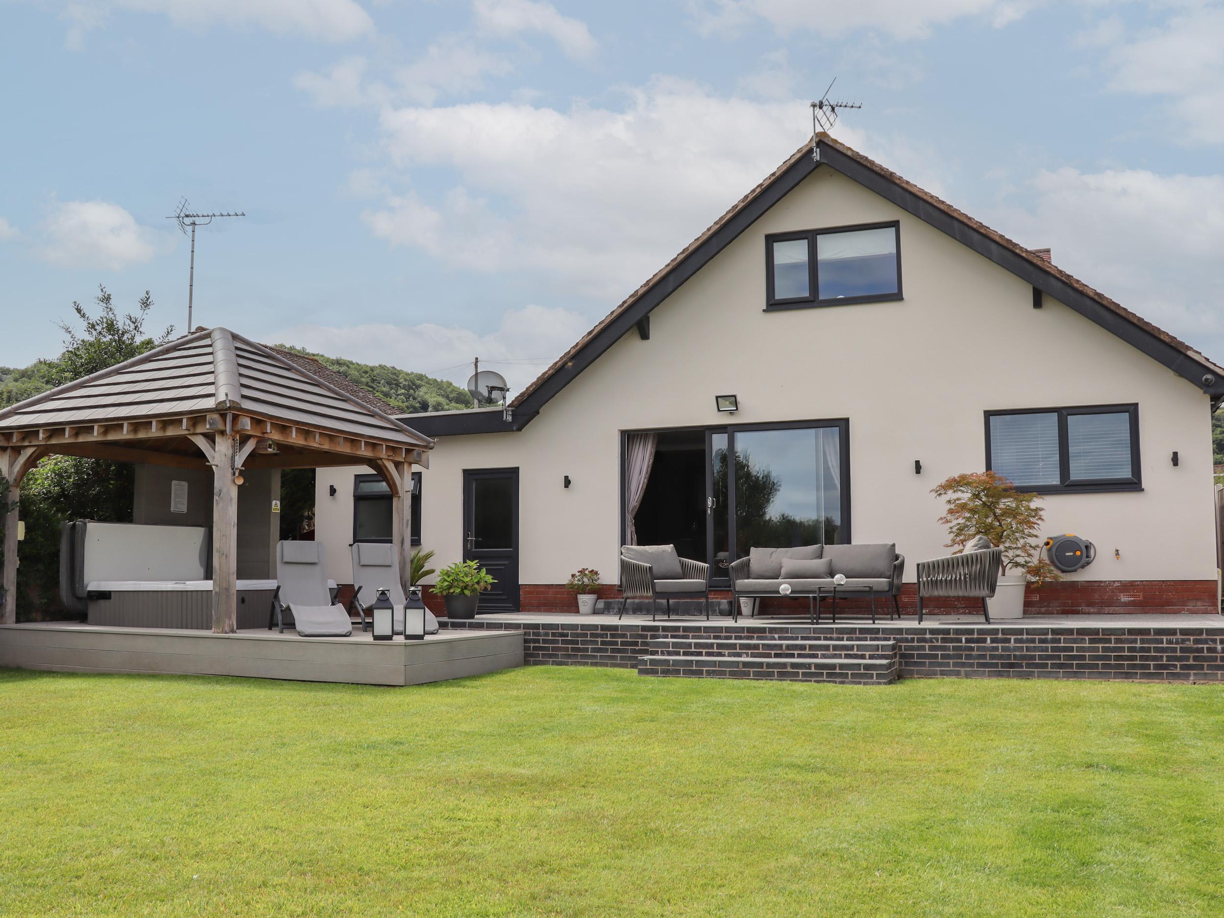 Holiday Cottage Reviews for 20 Glasfryn Avenue - Holiday Cottage in Prestatyn, Denbighshire